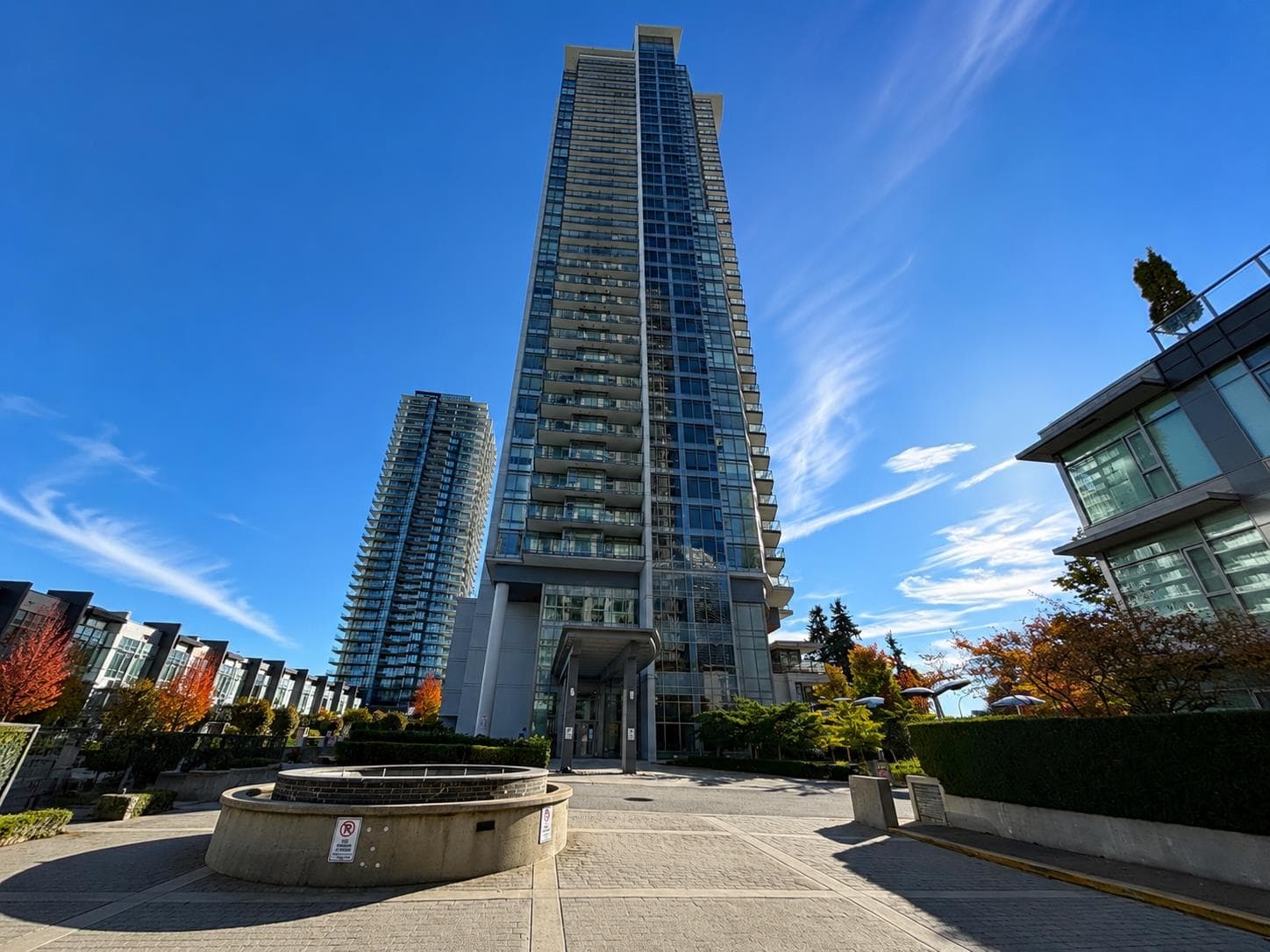 2004 - 4900 Lennox Lane, Burnaby