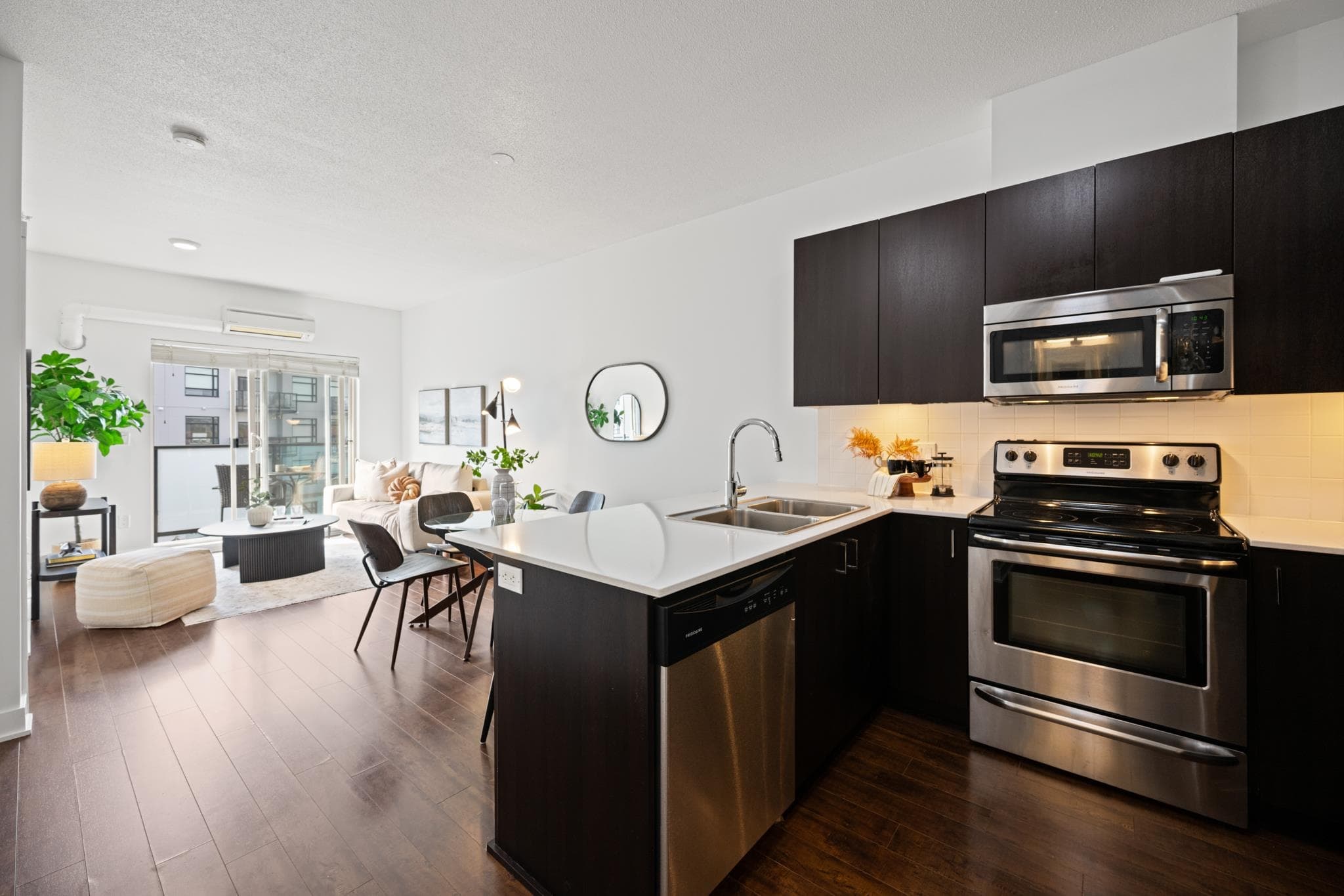 416 - 20460 Douglas Crescent, Langley