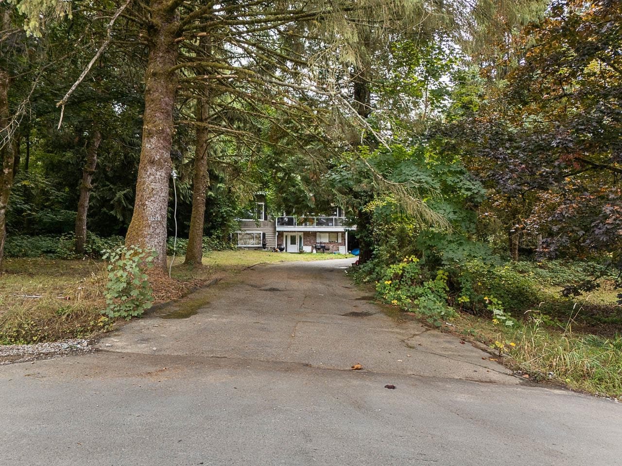 18268 74 Avenue, Surrey