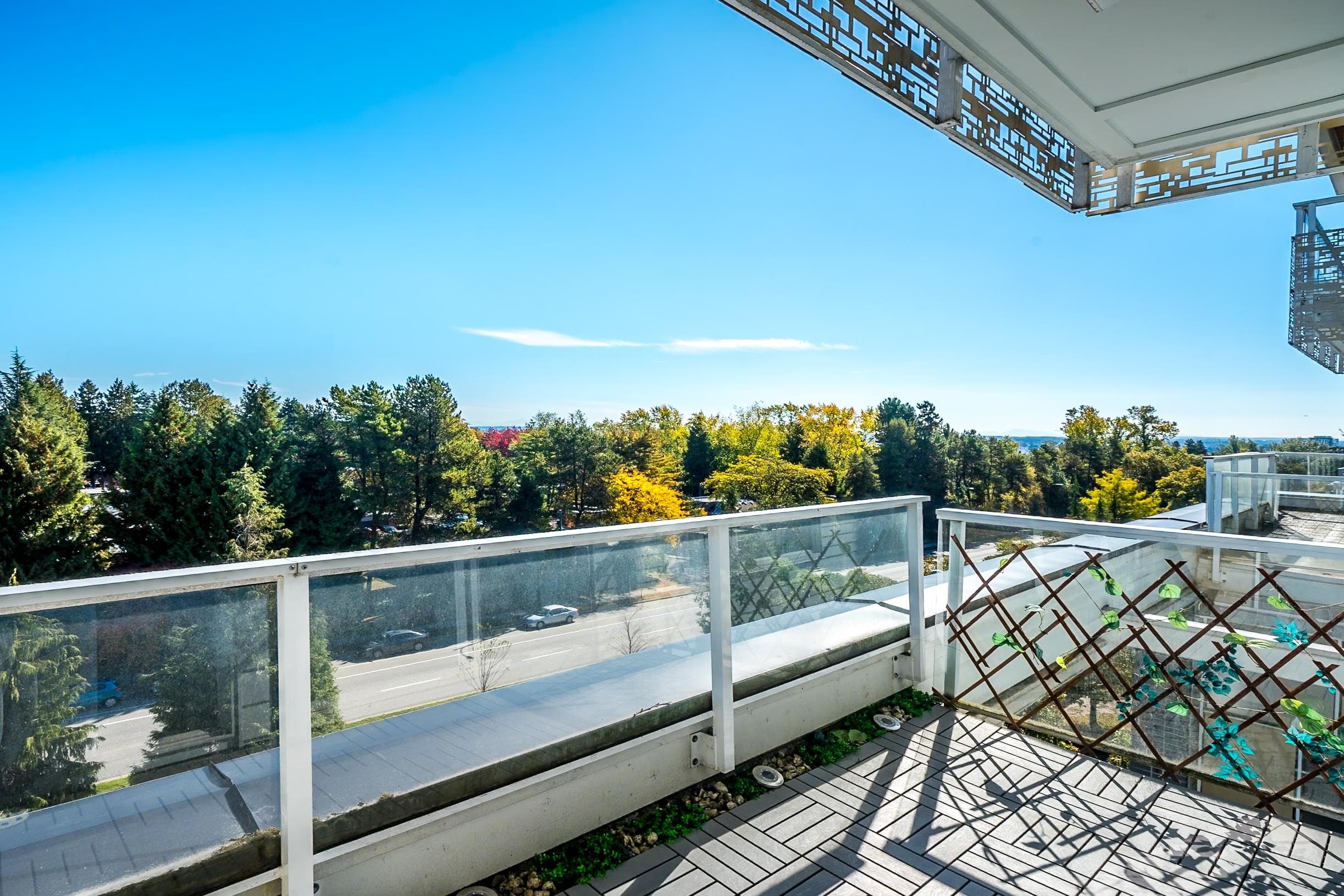 602 - 6677 Cambie Street, Vancouver