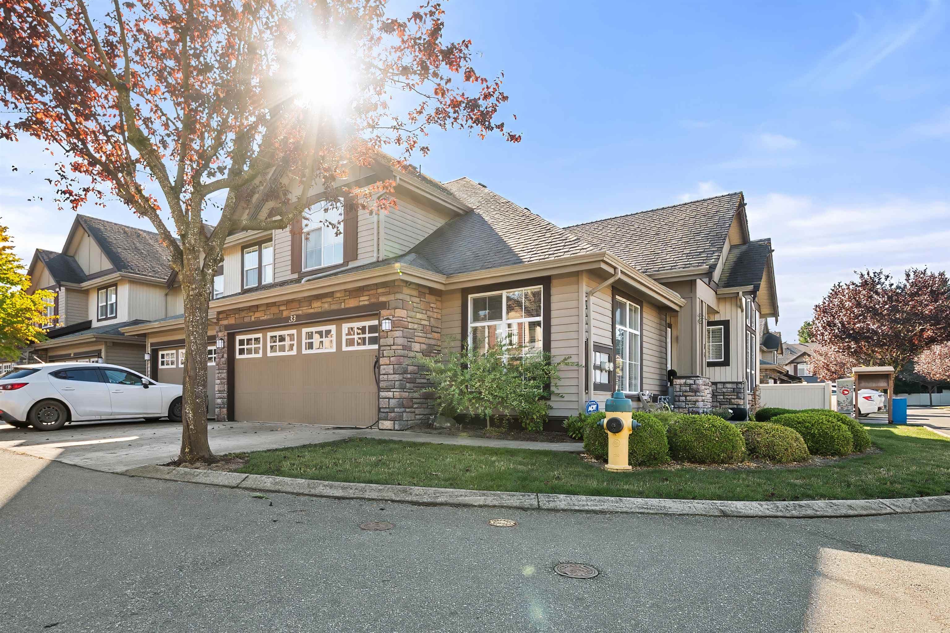 33 - 6577 Southdowne Place, Chilliwack