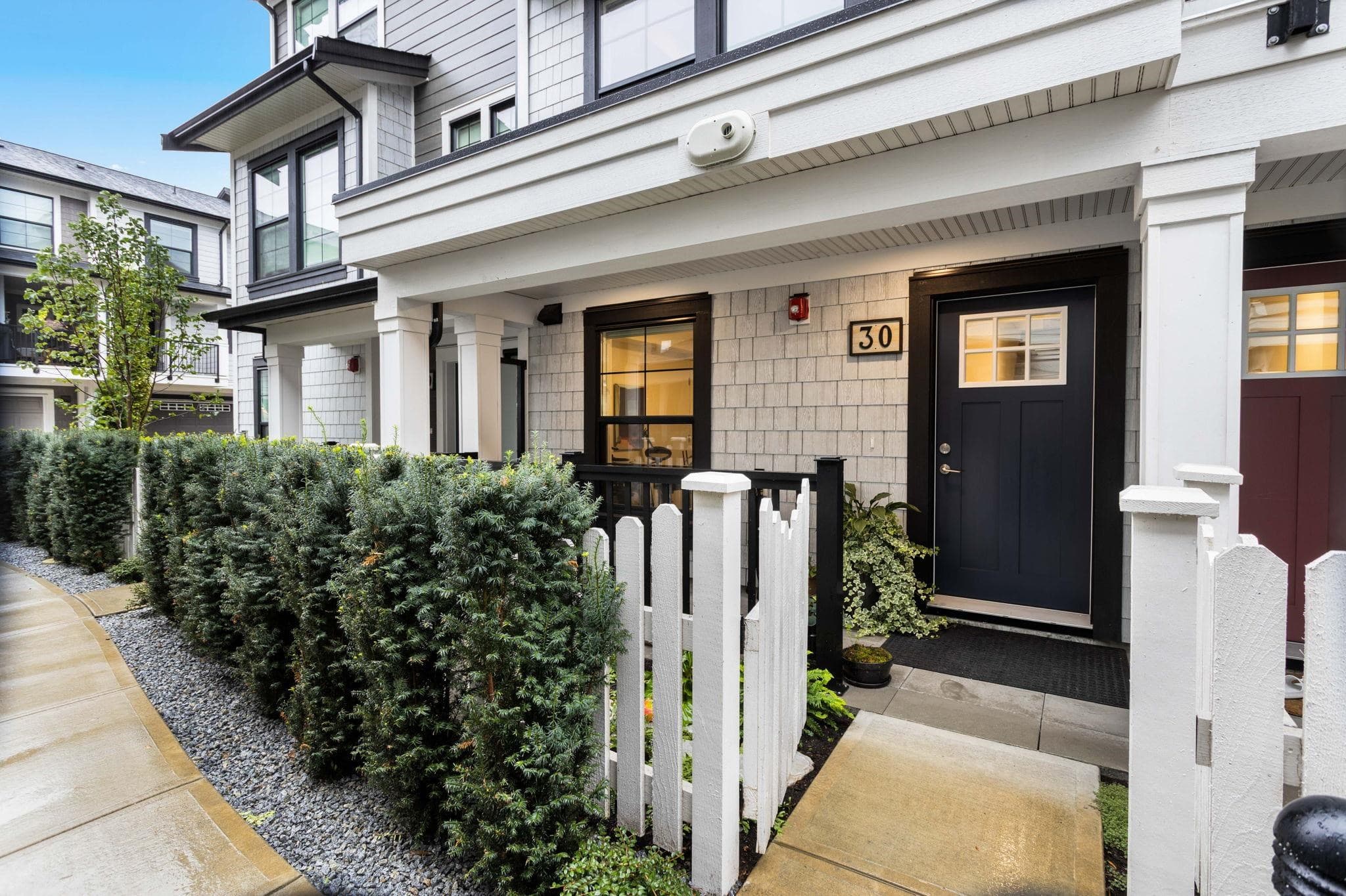 30 - 9122 King Street, Langley