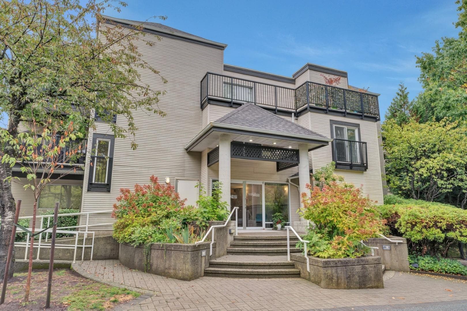 203 - 2401 Hawthorne Avenue, Port Coquitlam