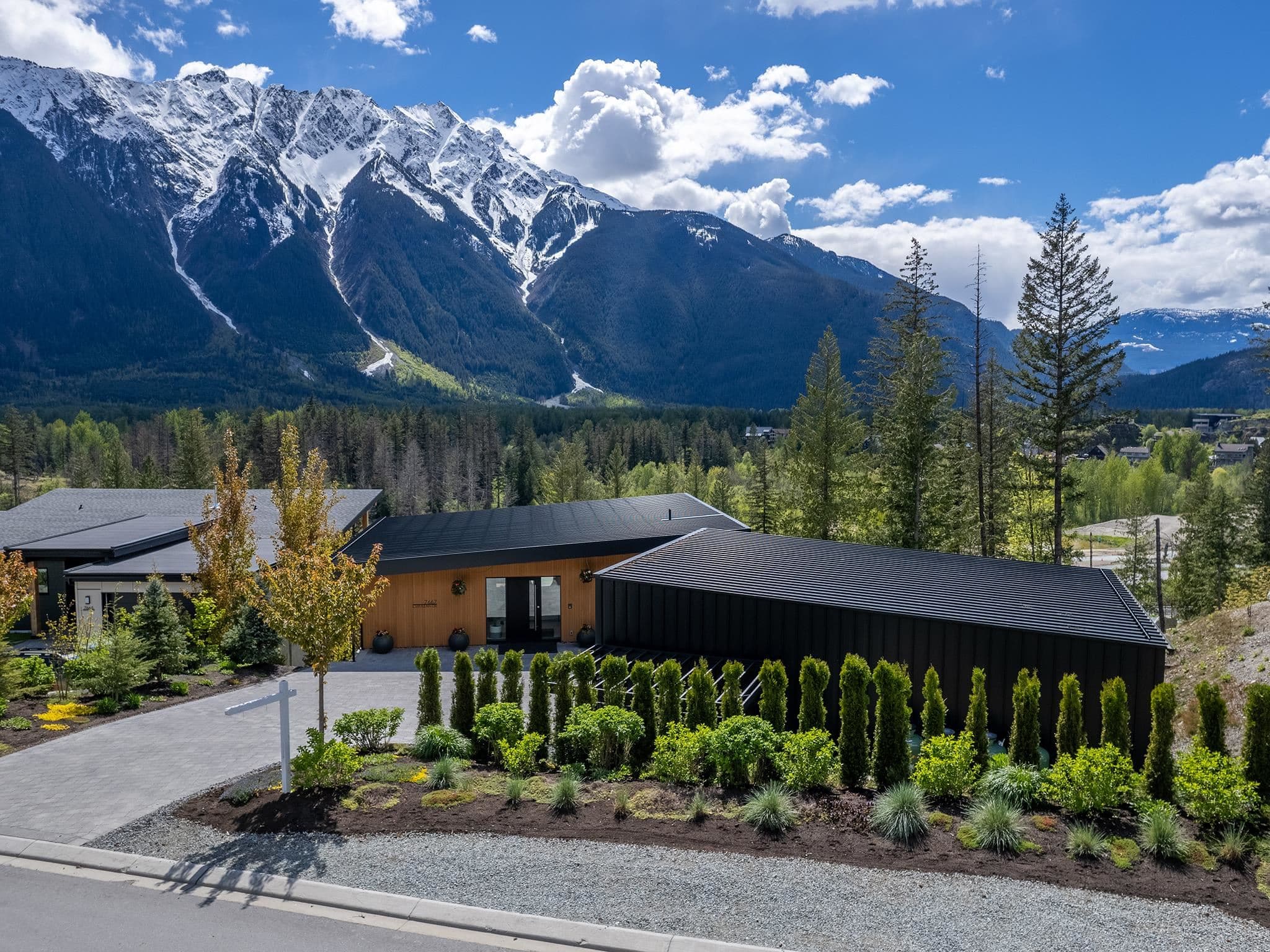 7667 Cerulean Drive, Pemberton