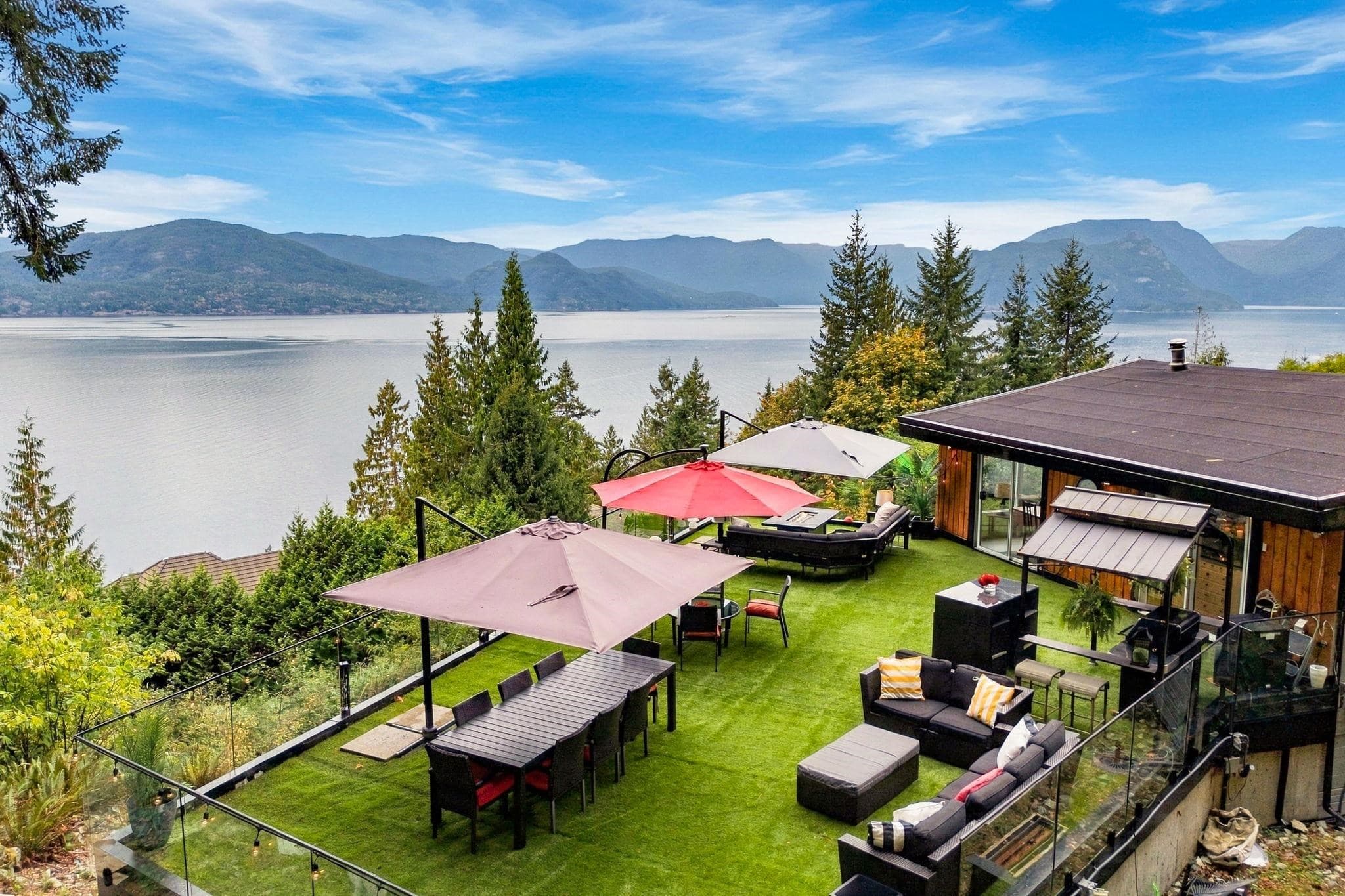 195 Kelvin Grove Way, West Vancouver