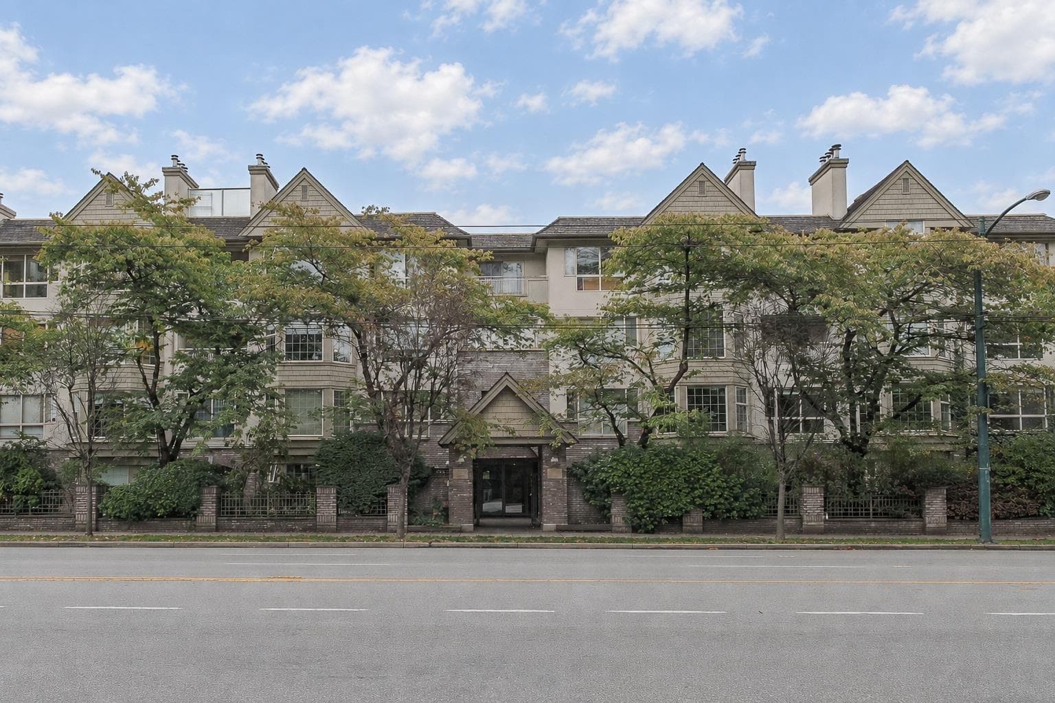 208 - 5650 Oak Street, Vancouver