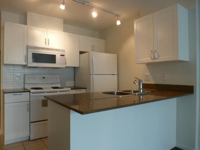 1233 - 933 Hornby Street, Vancouver