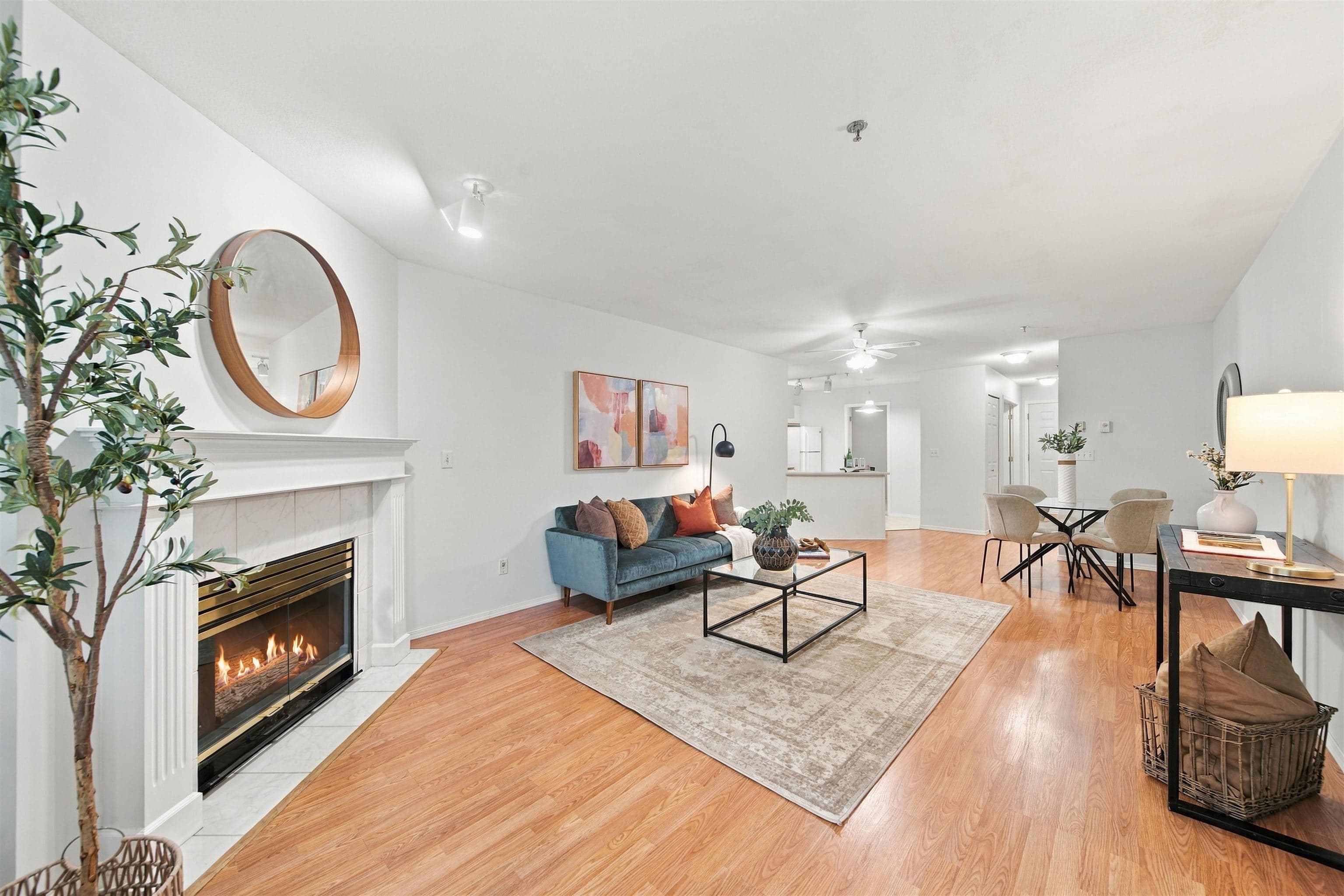 207 - 5955 177b Street, Surrey