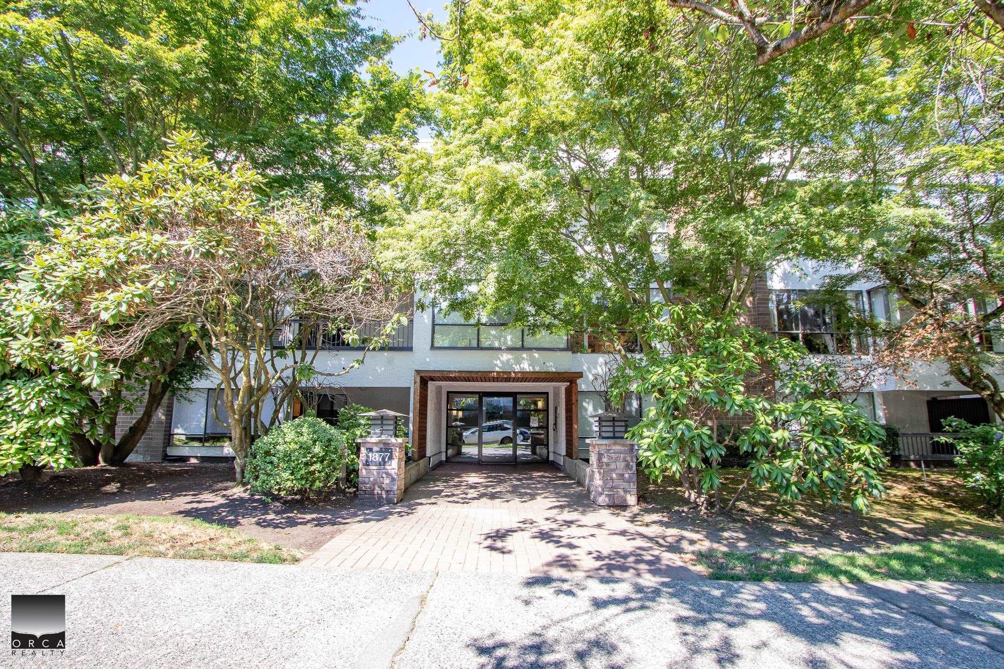 203 - 1877 West 5th Street, Vancouver