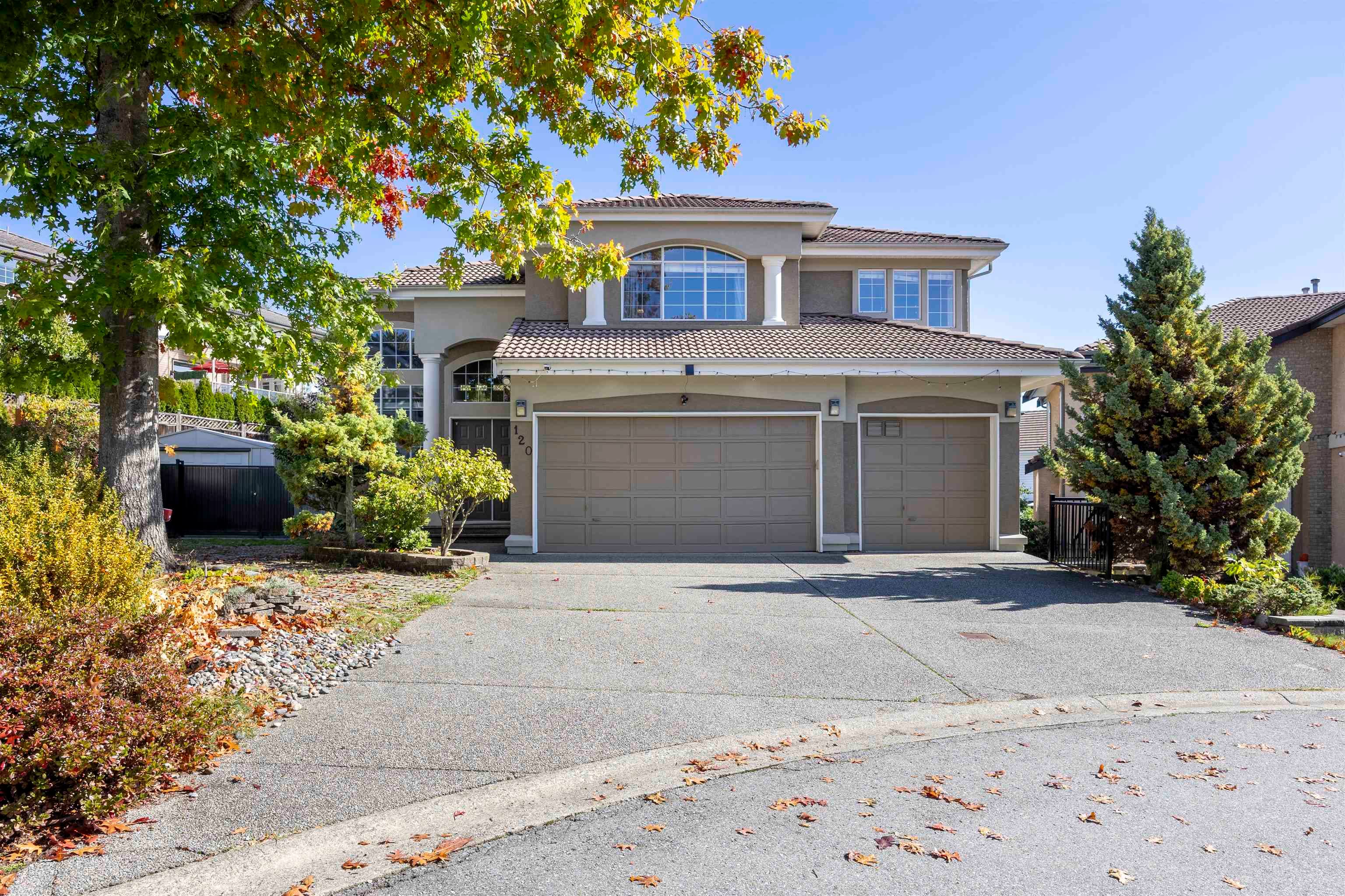 120 Cedarwood Drive, Port Moody