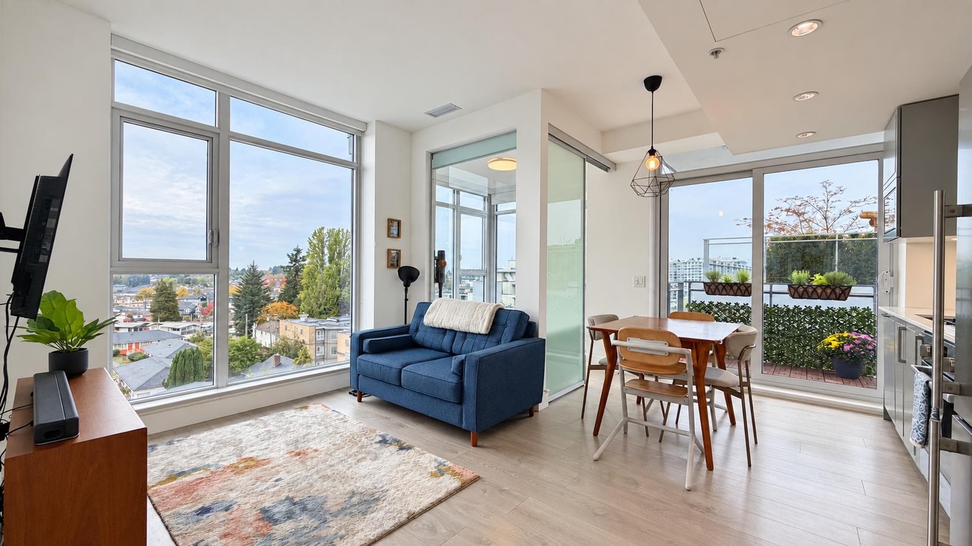 706 - 2435 Kingsway, Vancouver