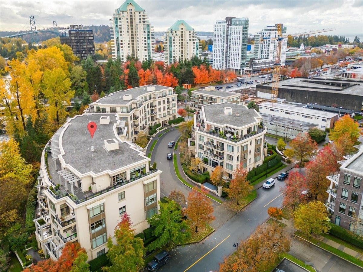 PH - 526 Waters Edge Crescent, West Vancouver