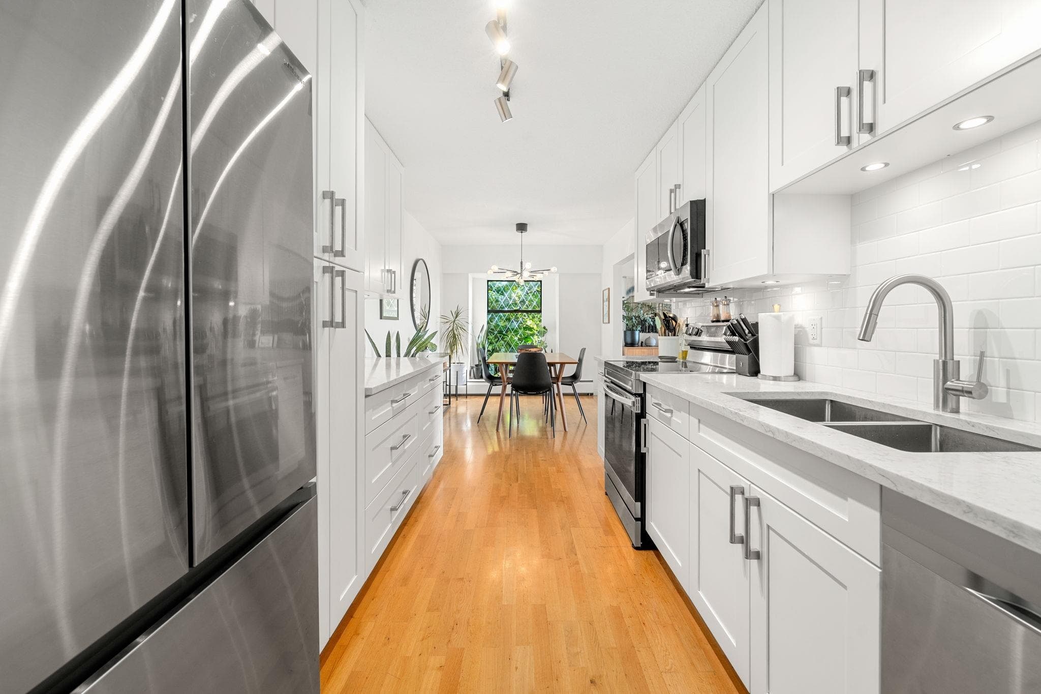 204 - 150 E 5th Street, North Vancouver
