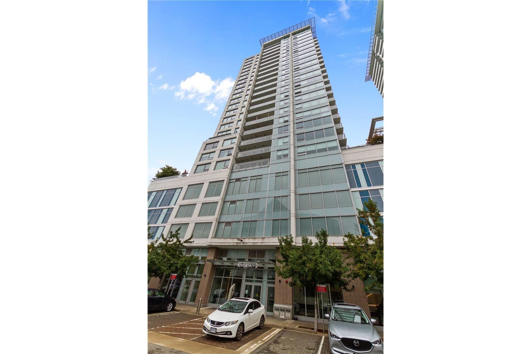 702 - 988 Quayside Drive, New Westminster