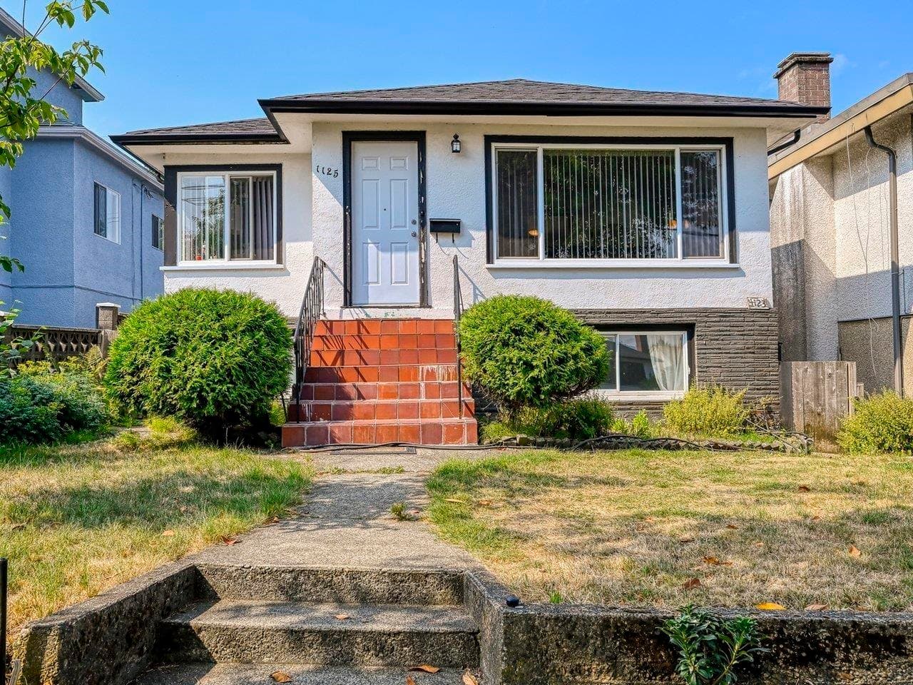 BSMT - 1123 Nootka Street, Vancouver