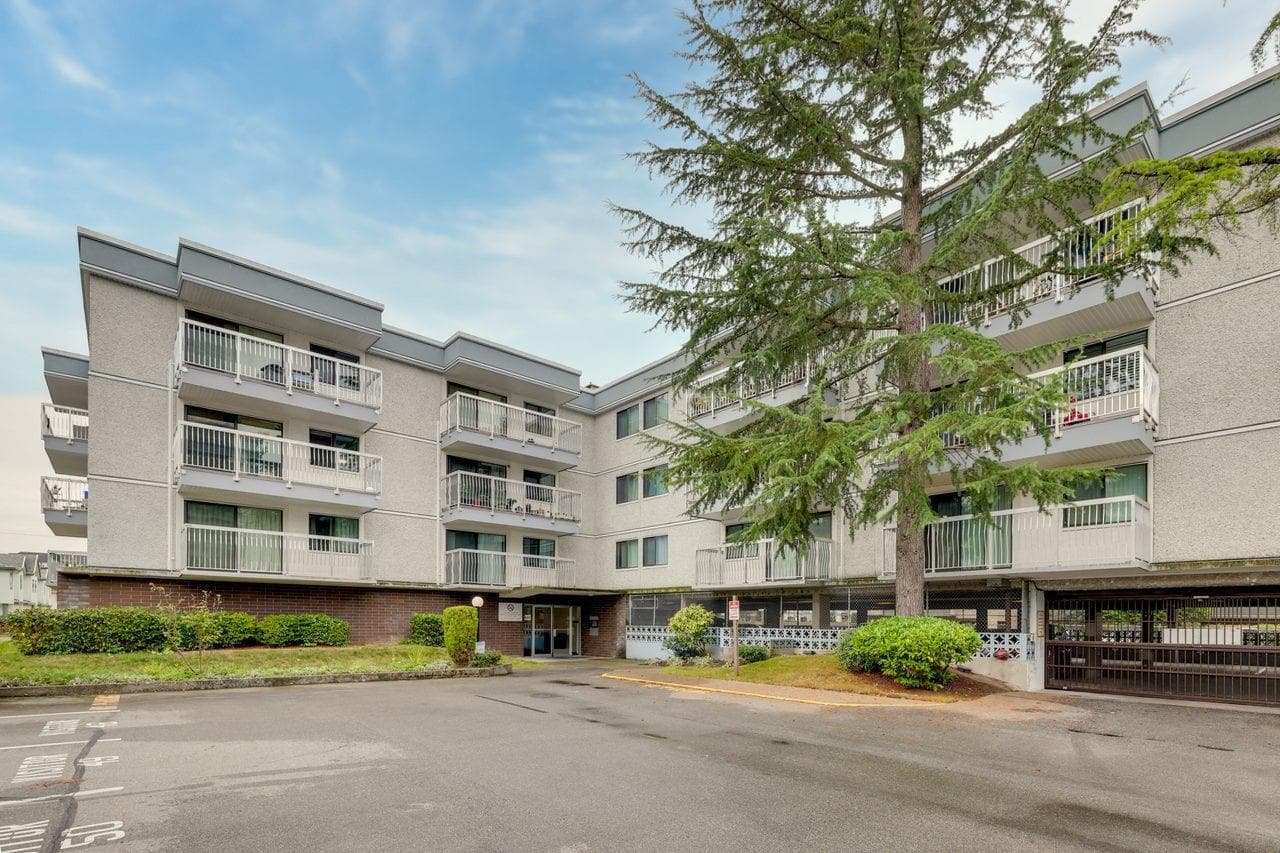 212 - 6420 Buswell Street, Richmond