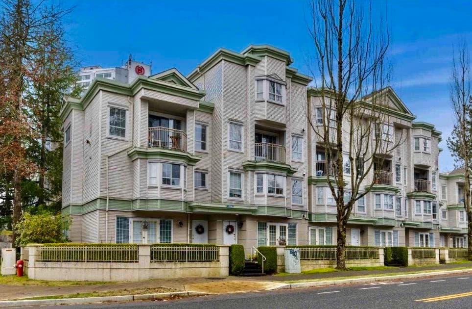323 - 15268 105 Avenue, Surrey
