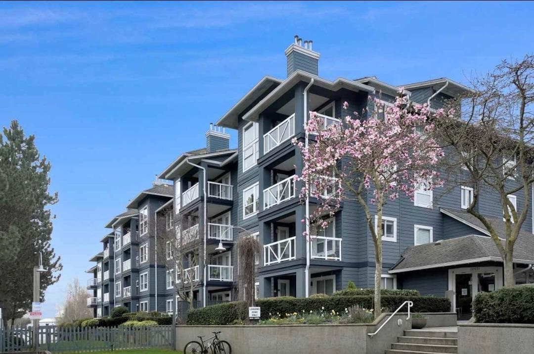 215 - 12931 Railway Ave Avenue, Richmond