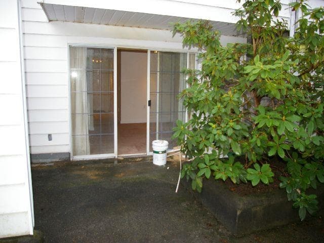 113 - 707 8 Street, New Westminster