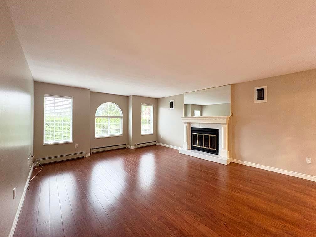 Upper - 5225 Canada Way, Burnaby