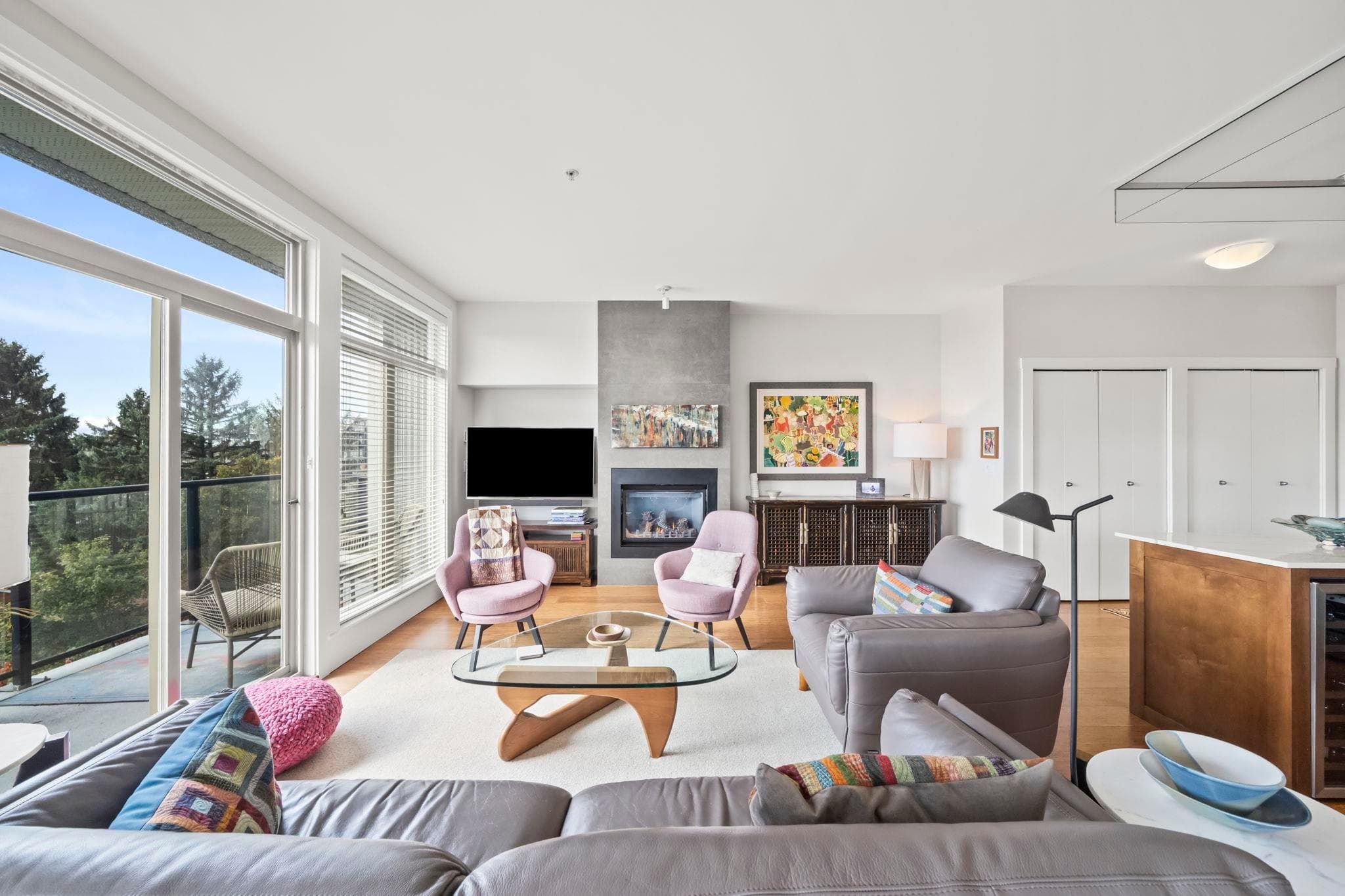 408 - 6233 London Road, Richmond