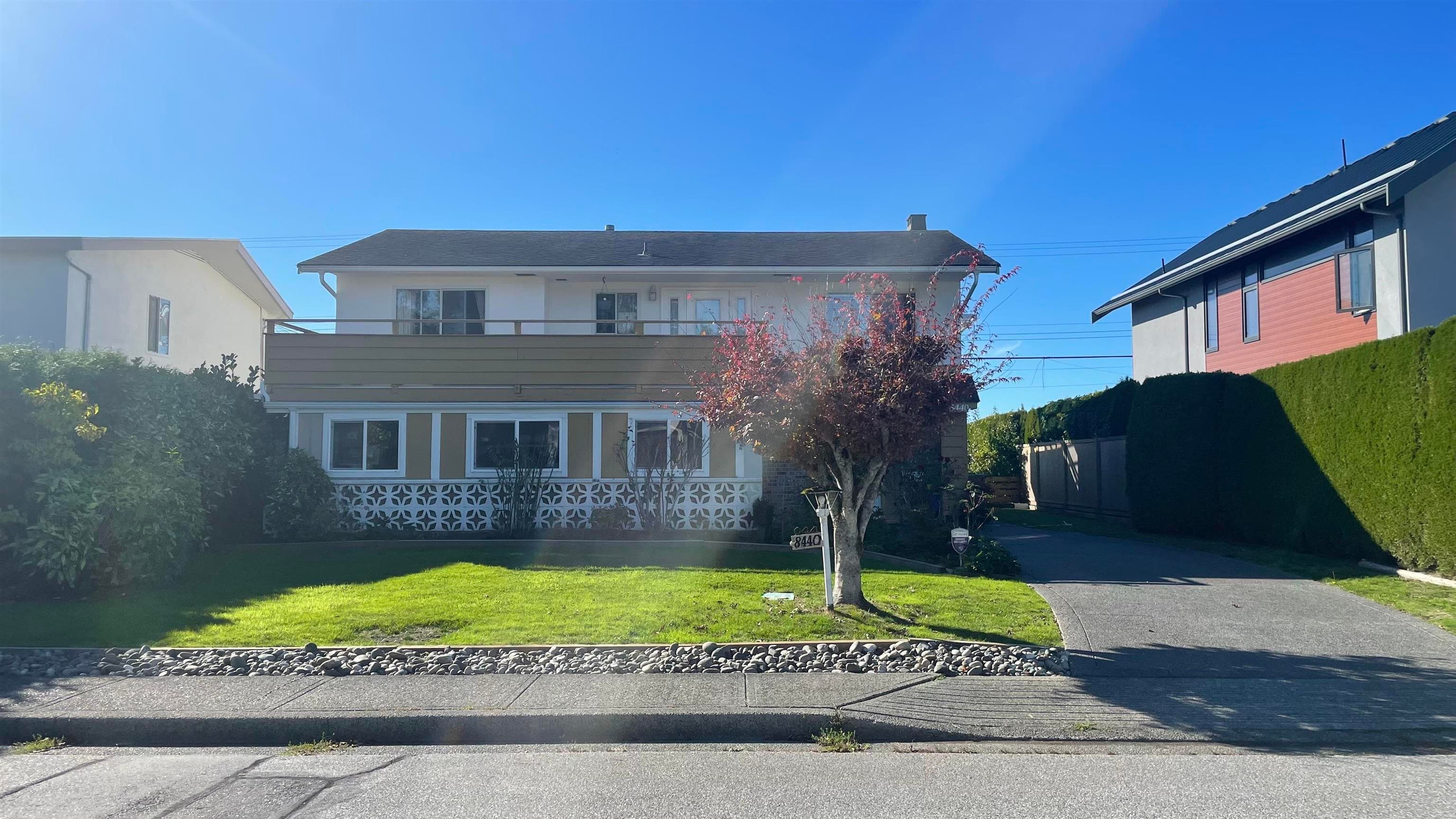8440 Fairdell Crescent, Richmond