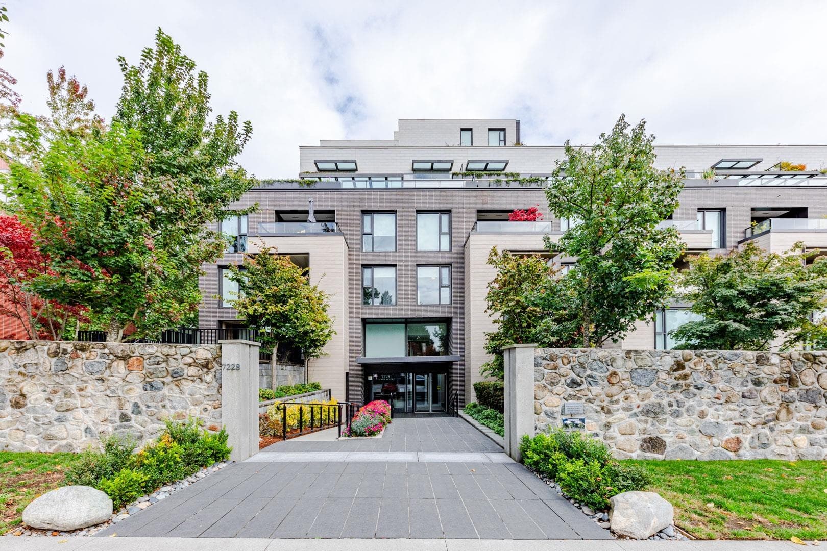 903 - 7228 Adera Street, Vancouver