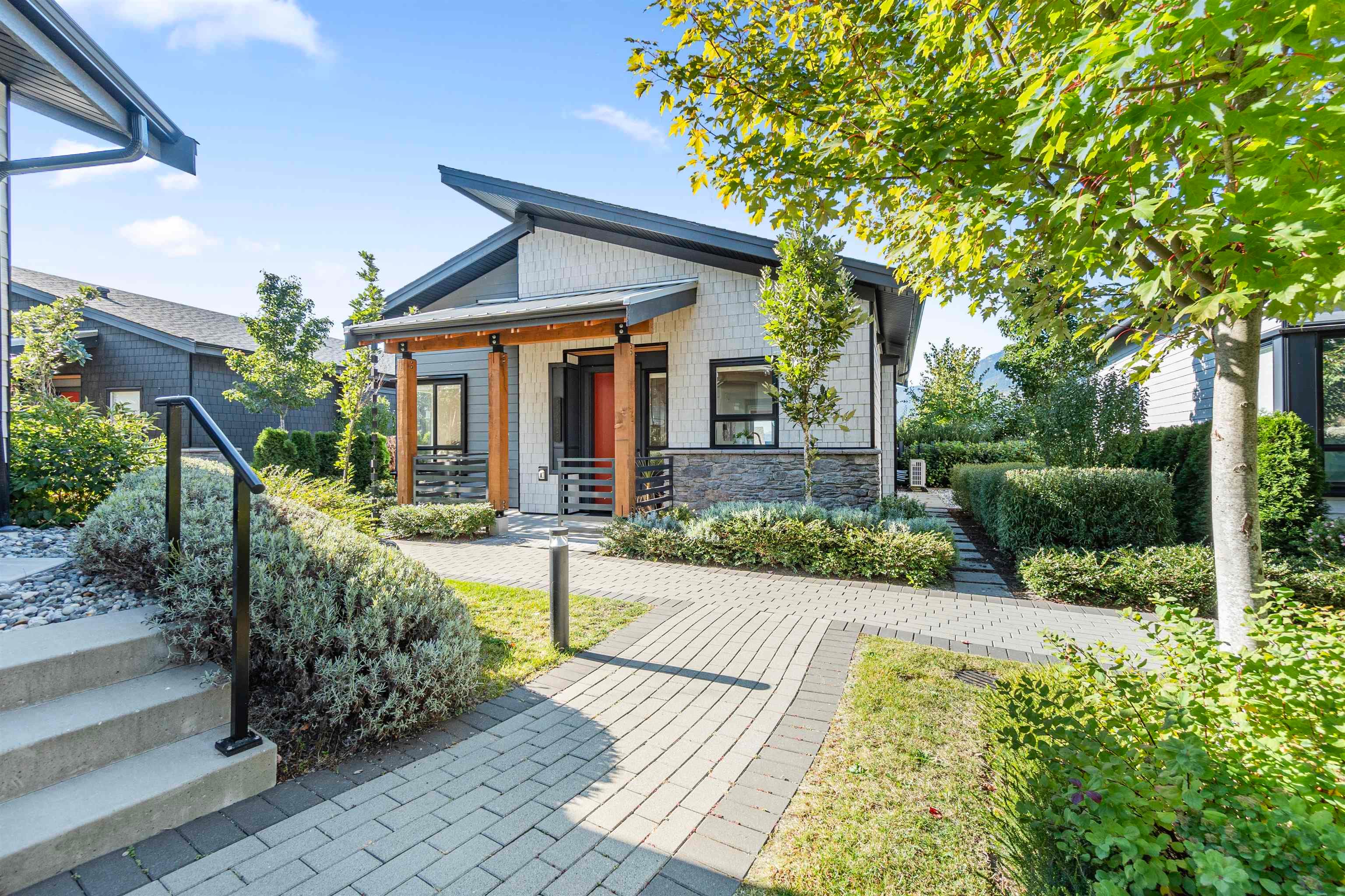 6 - 41215 Garibaldi Springs Way, Squamish