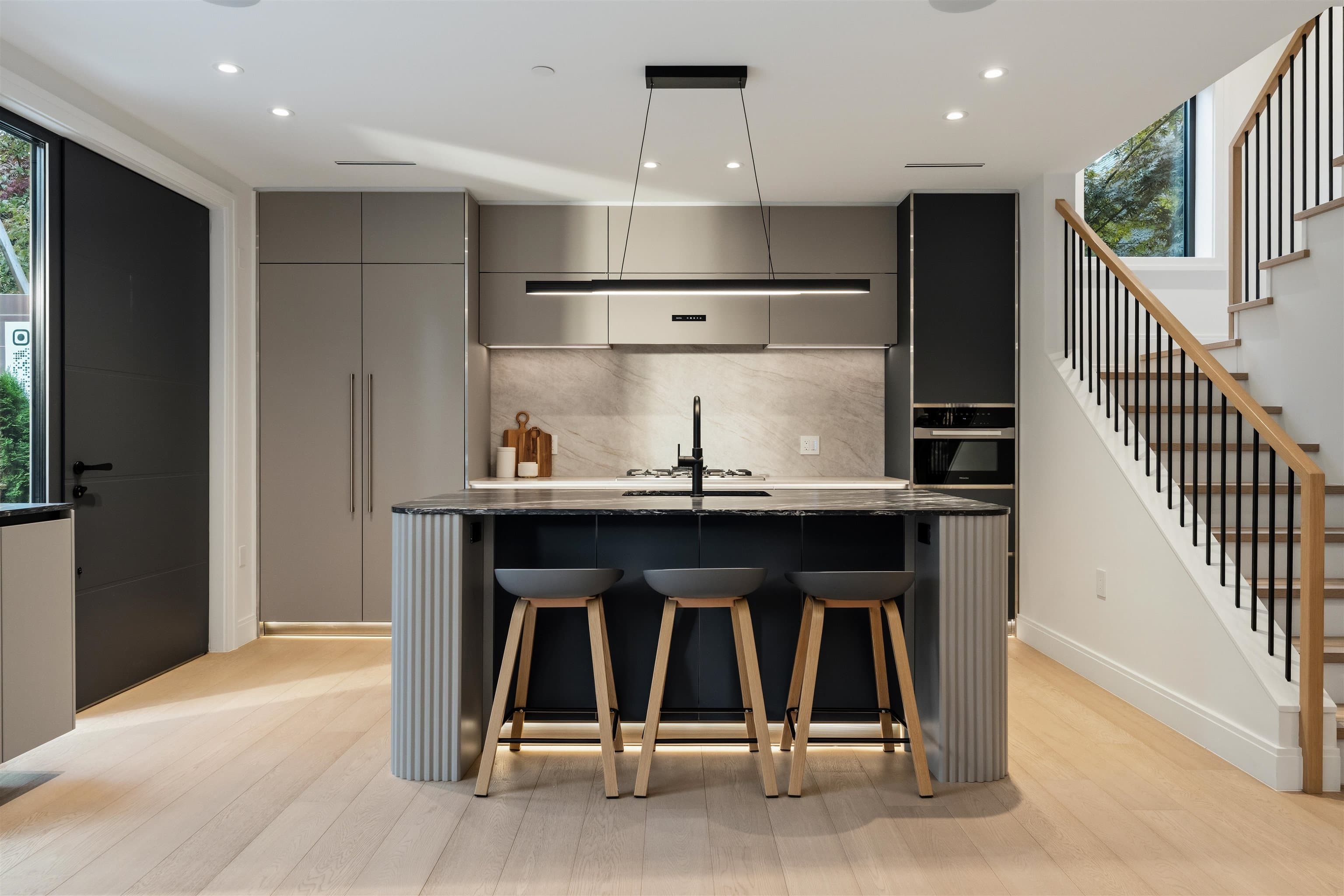 2 - 1183 W 33rd Avenue, Vancouver