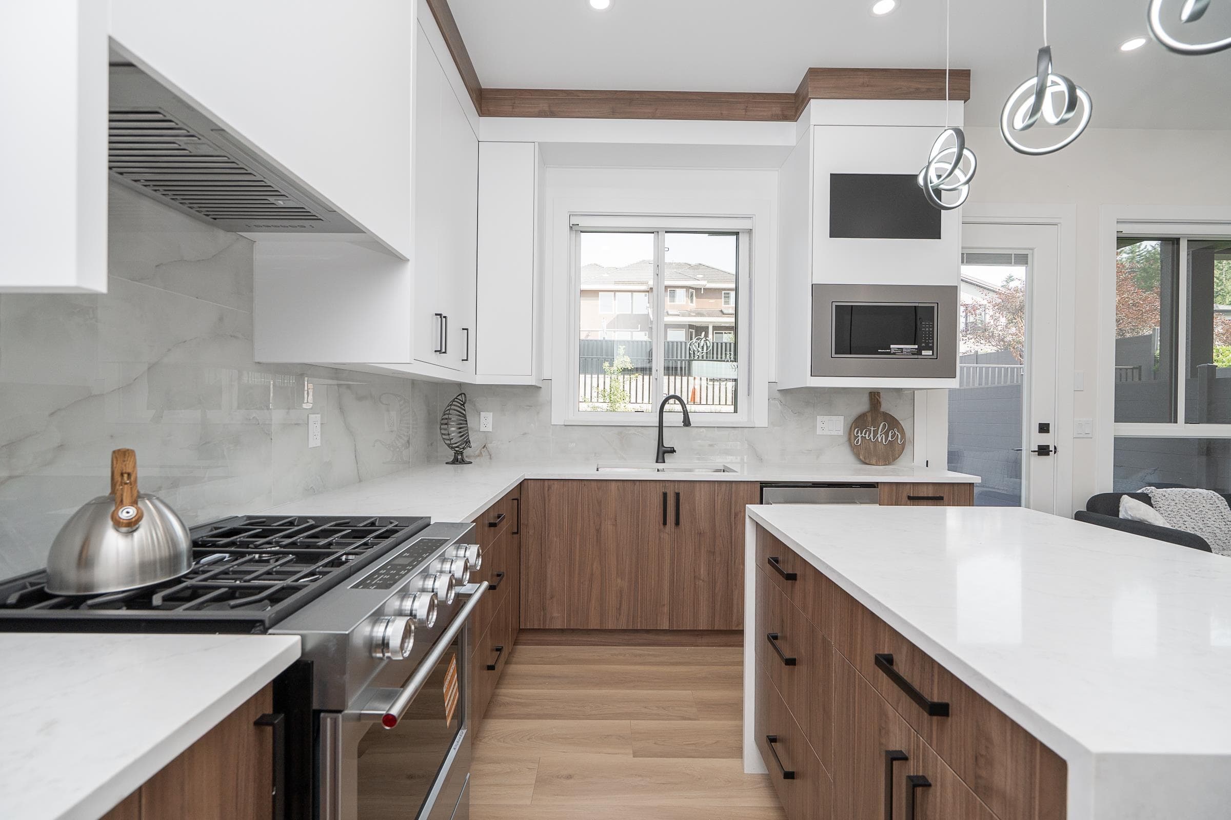 102 - 1149 Dansey Avenue, Coquitlam