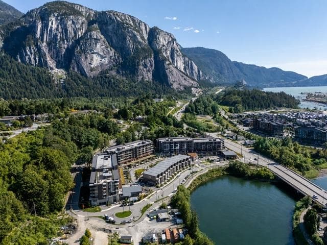308 - 1500 Scott Crescent, Squamish