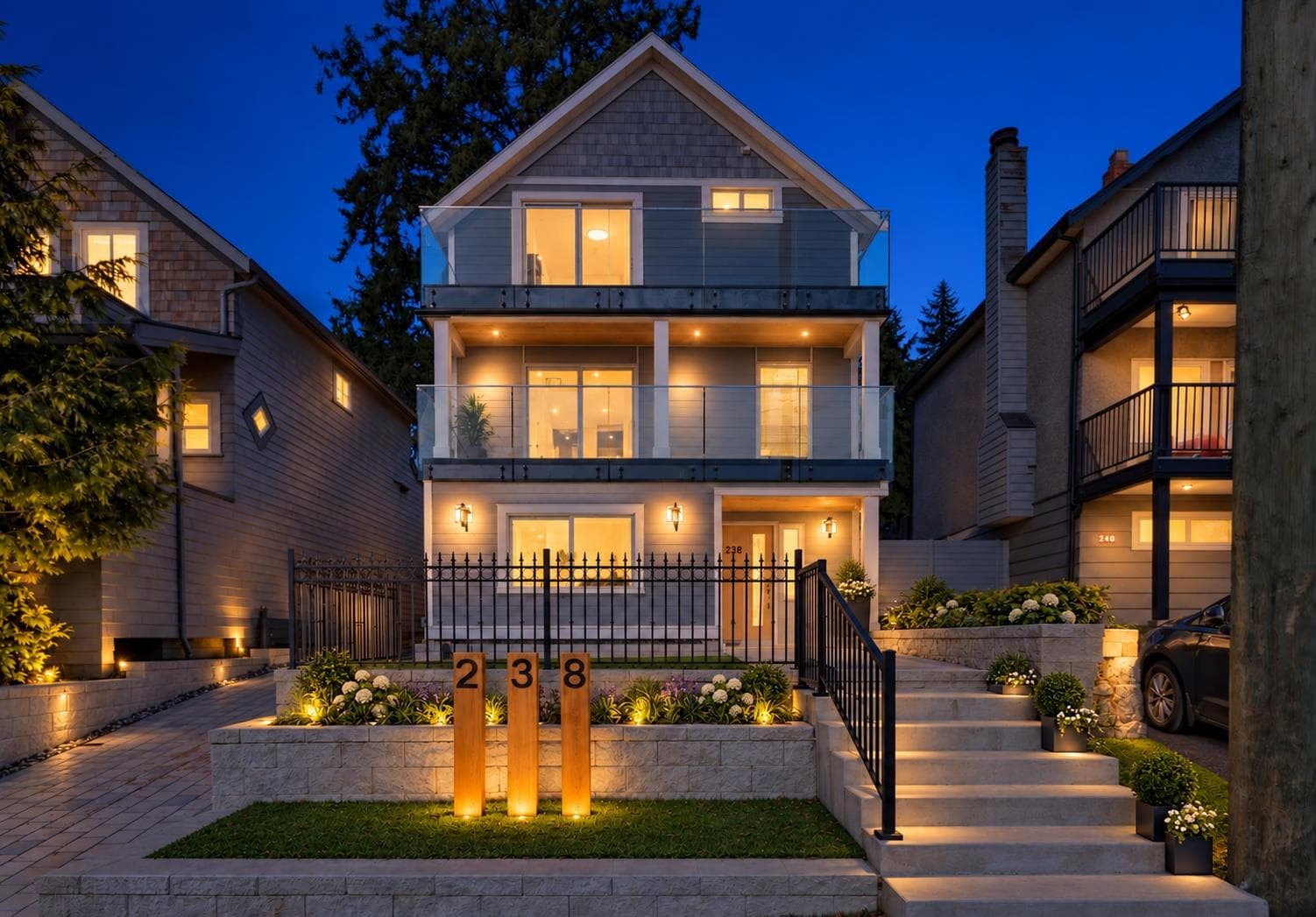 238 E 28th Street, North Vancouver
