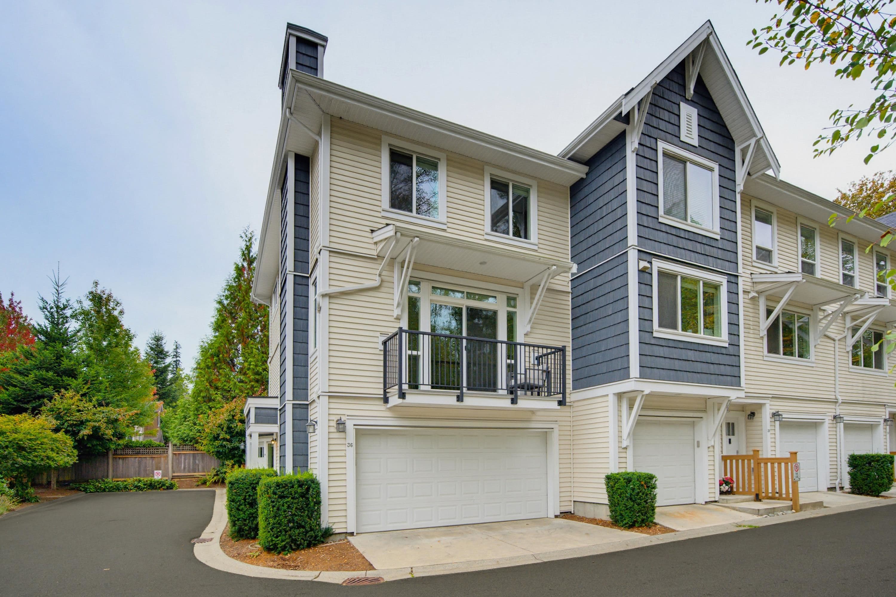 36 - 3039 156 Street, Surrey
