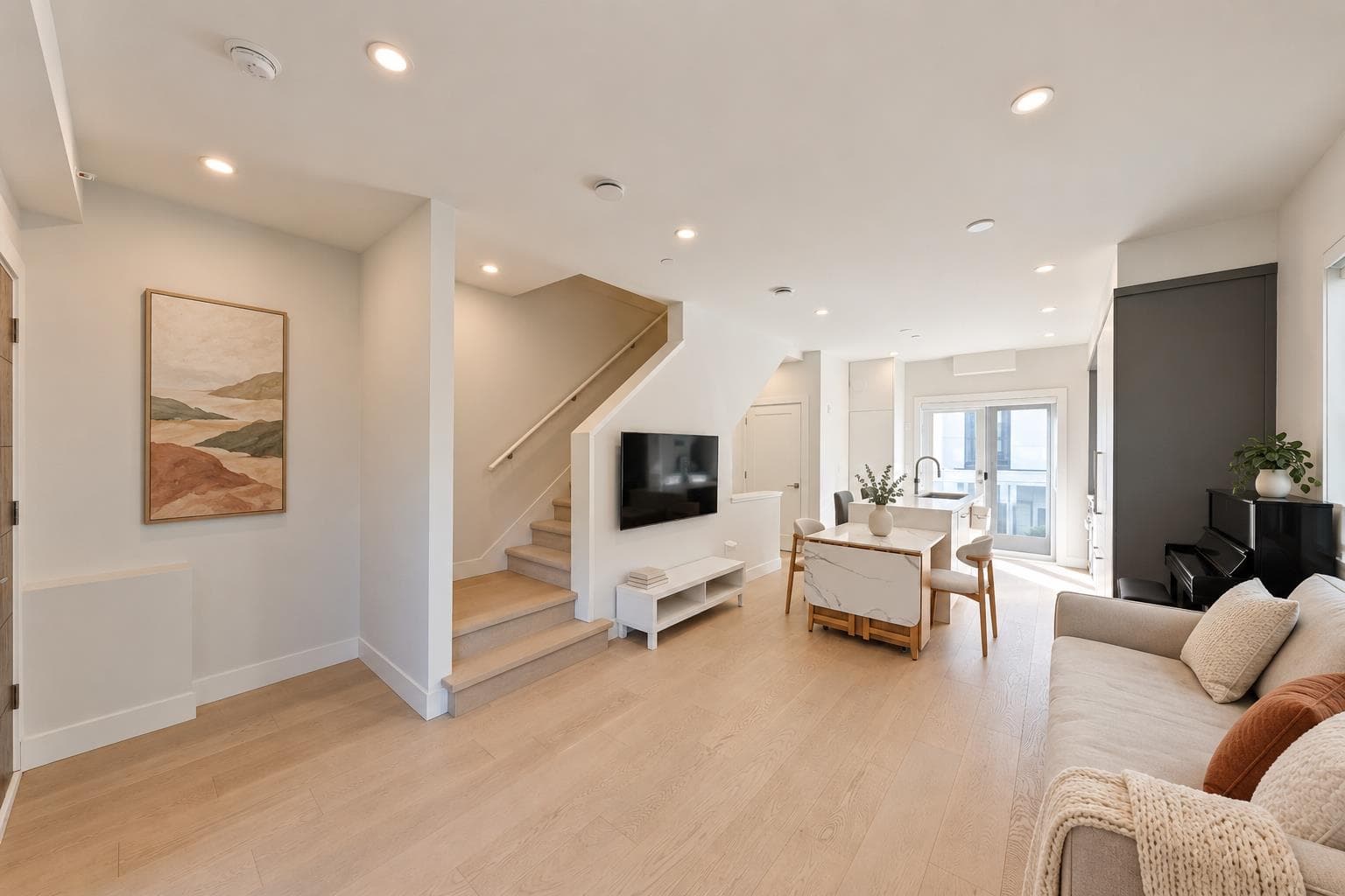 7669 Granville Street, Vancouver