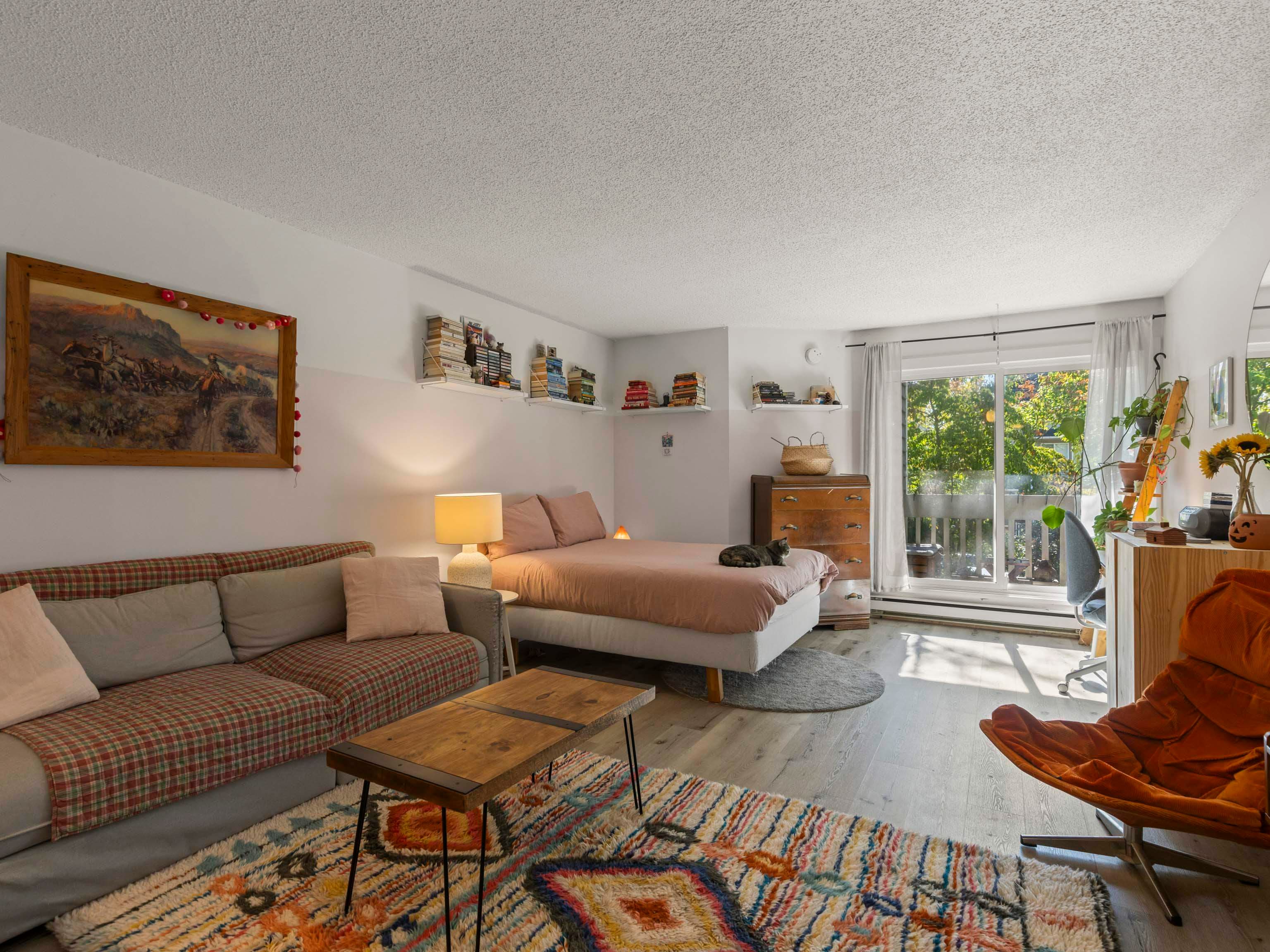 216 - 1545 E 2nd Avenue, Vancouver