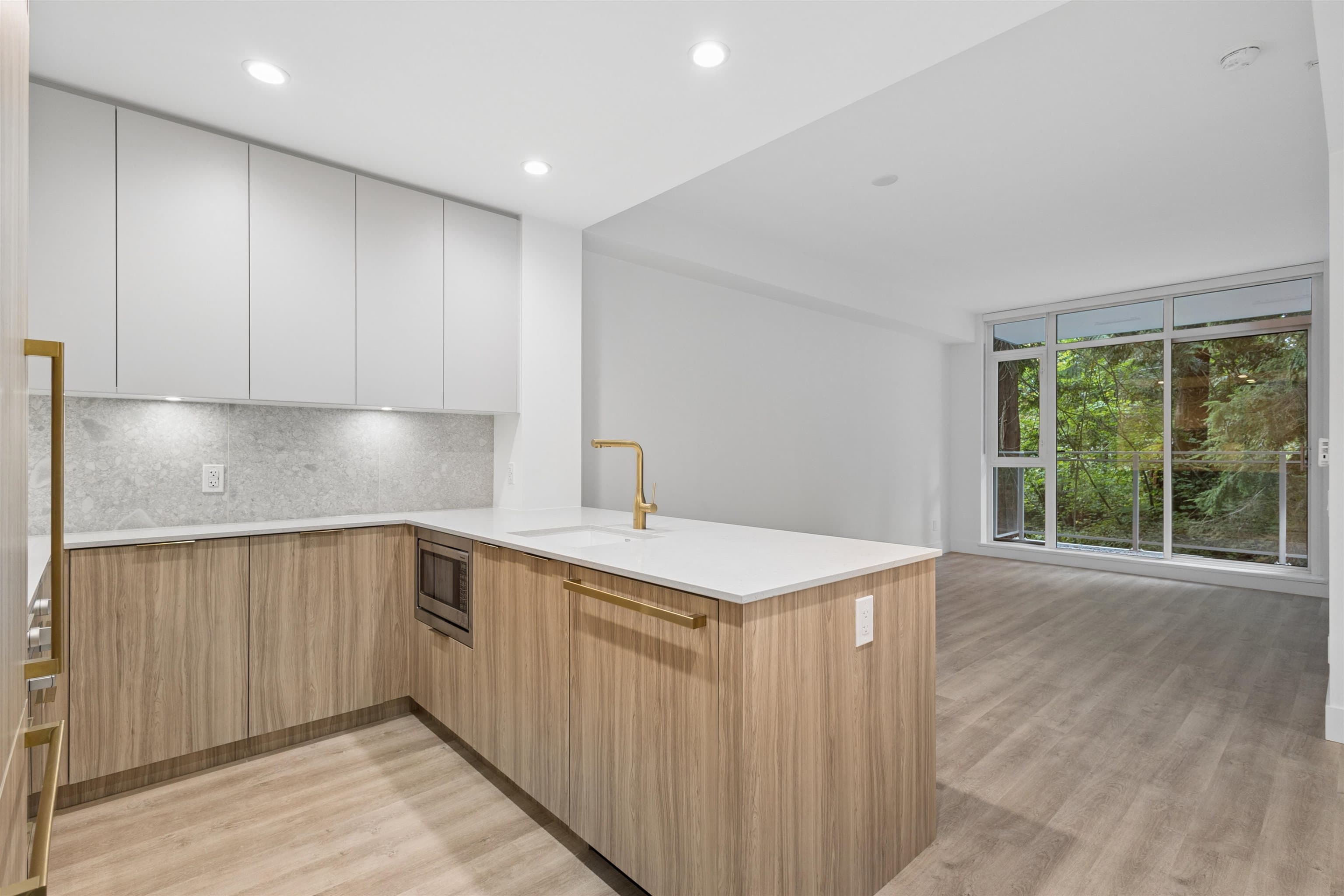 208 - 2375 Emery Court, North Vancouver