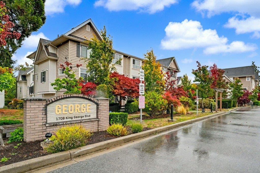 8 - 1708 King George Boulevard, Surrey