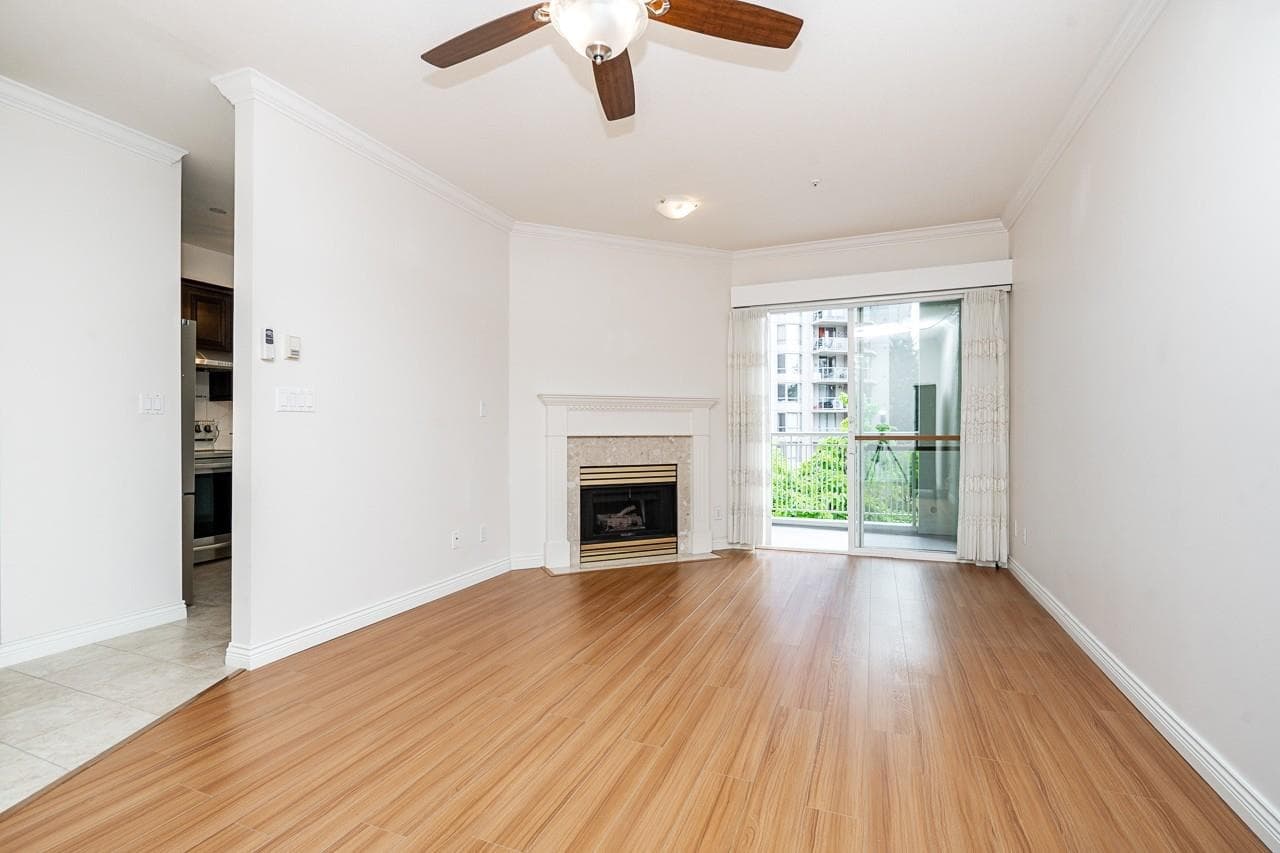312 - 3098 Guildford Way, Coquitlam