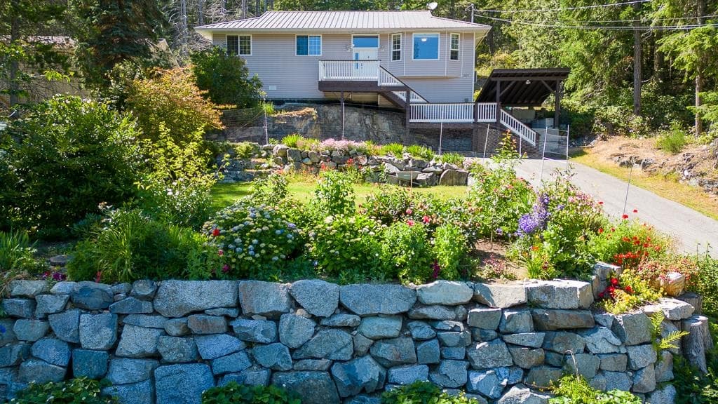4517 Merrill Road, Madeira Park