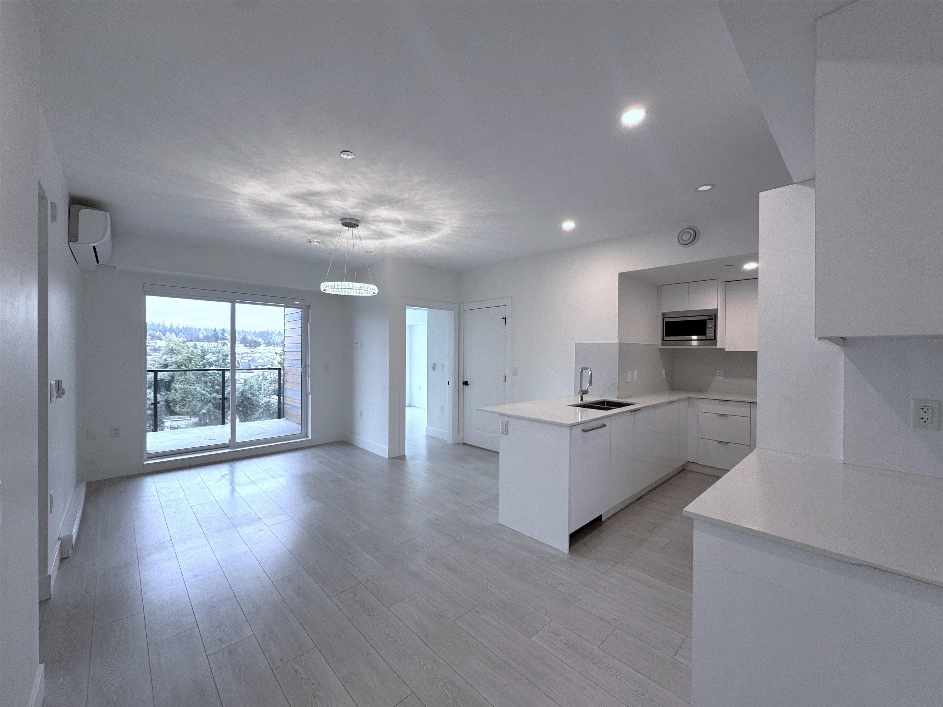 602 - 5399 Joyce Street, Vancouver