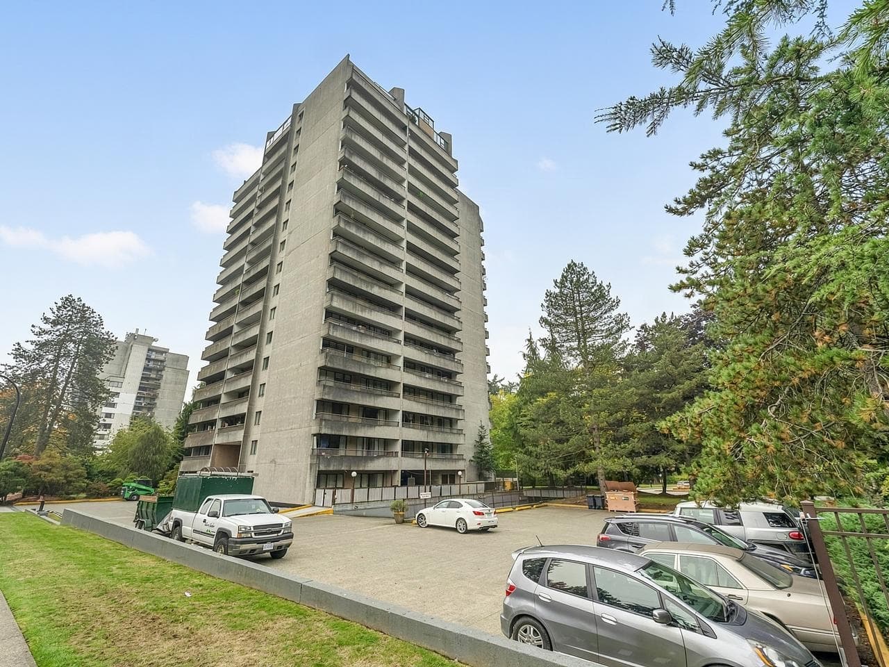 901 - 6595 Willingdon Avenue, Burnaby