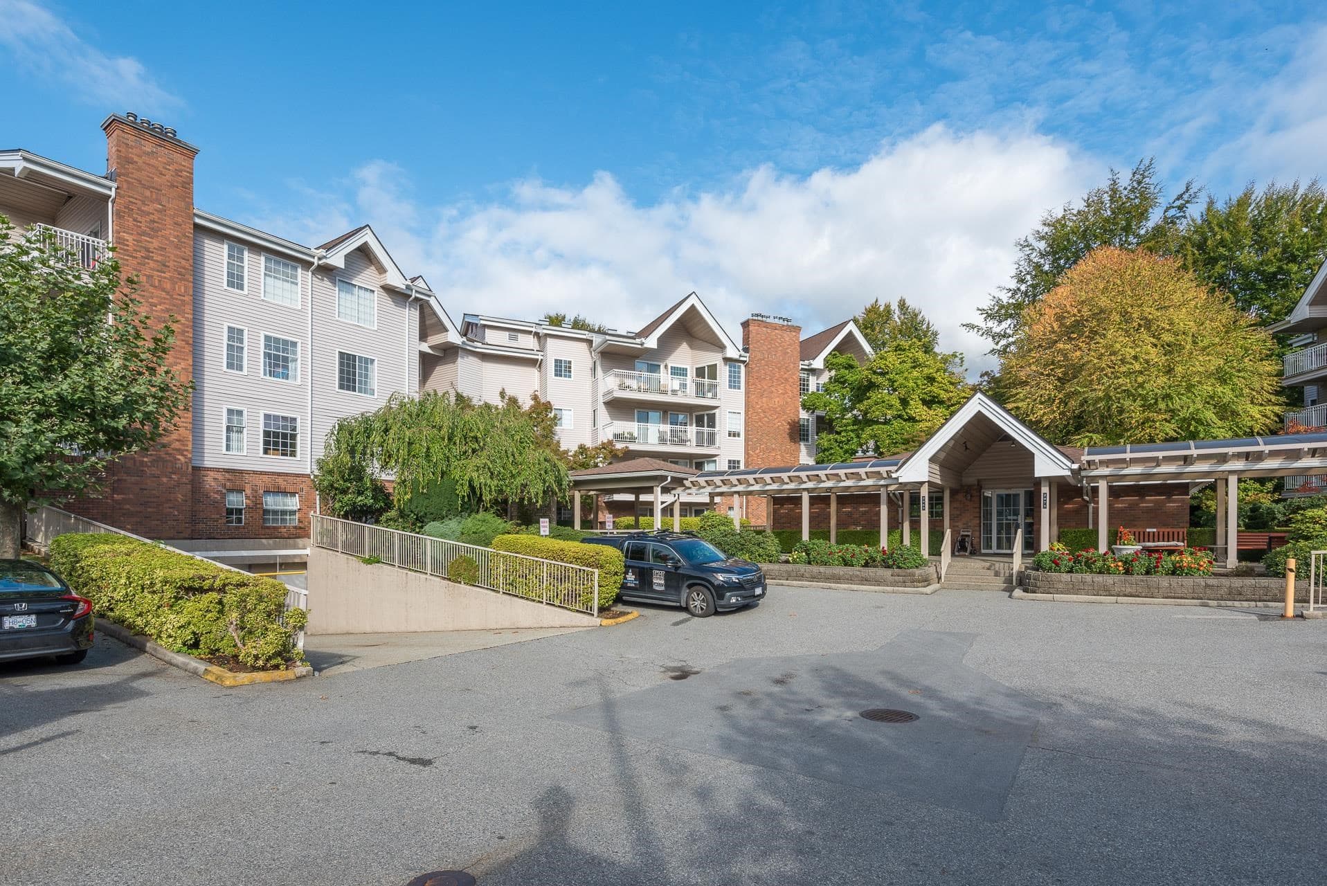 303 - 2963 Burlington Drive, Coquitlam