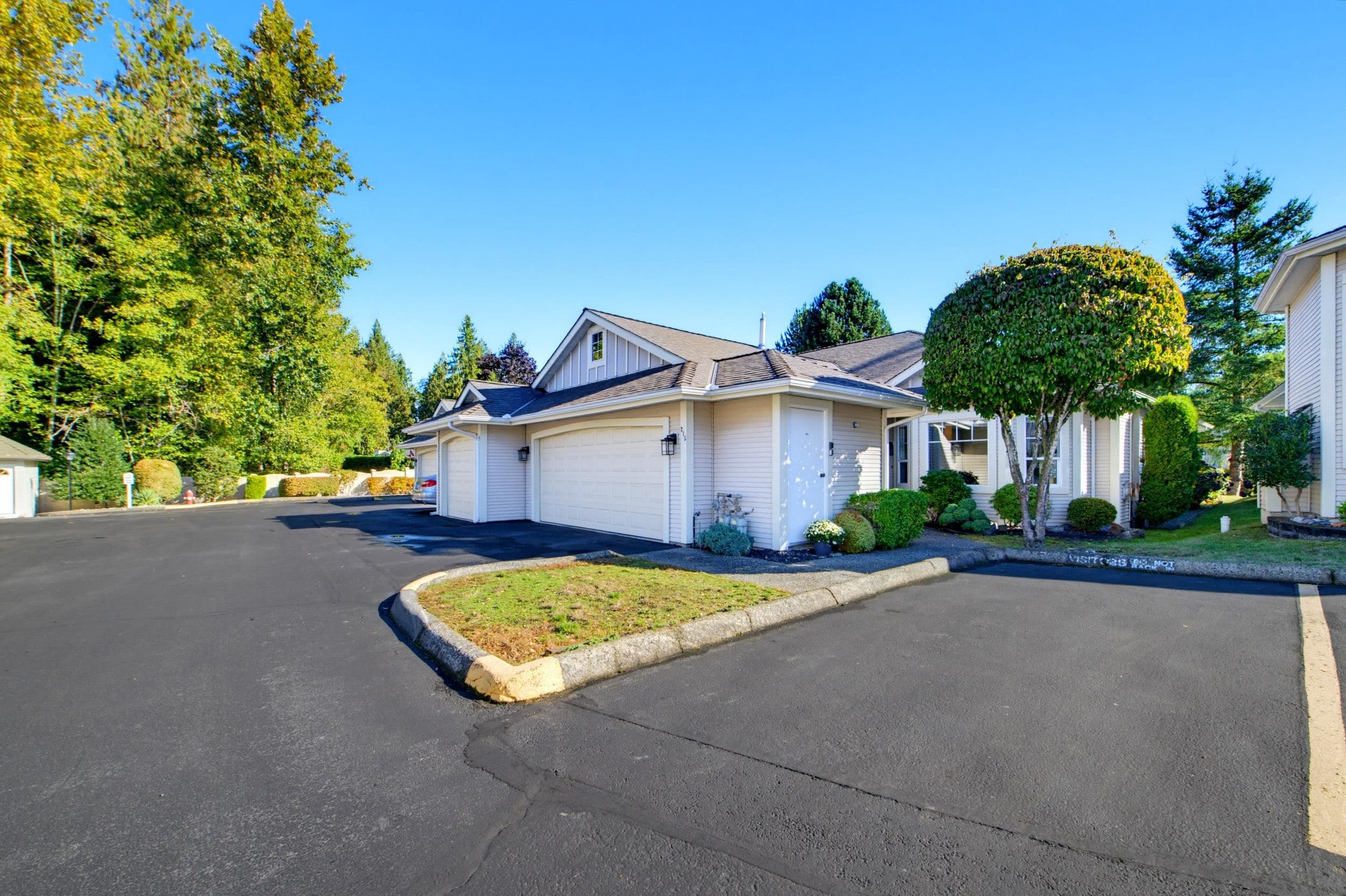 215 - 20655 88 Avenue, Langley