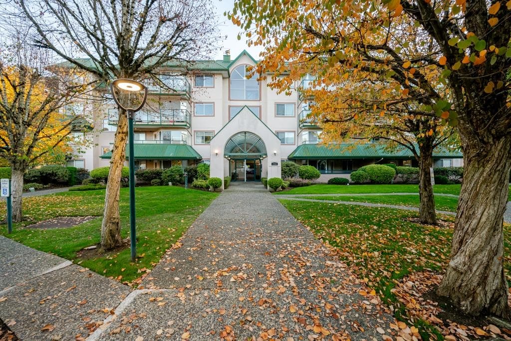 307 - 2958 Trethewey Street, Abbotsford