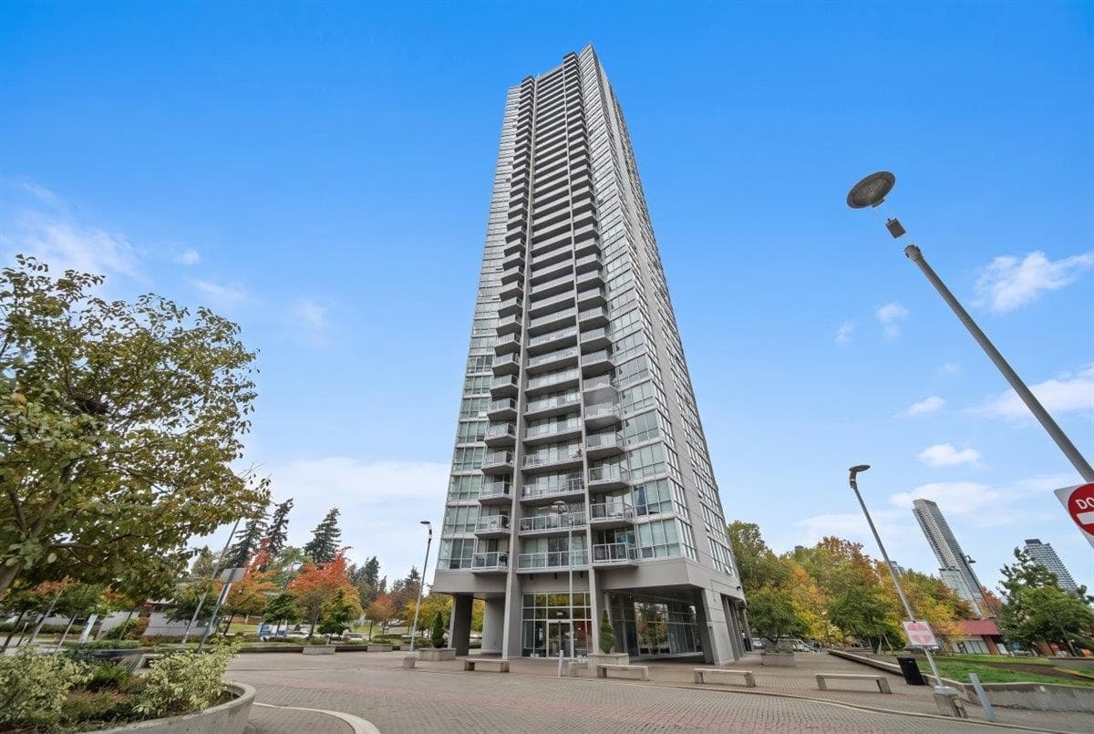 2701 - 13618 100 Avenue, Surrey