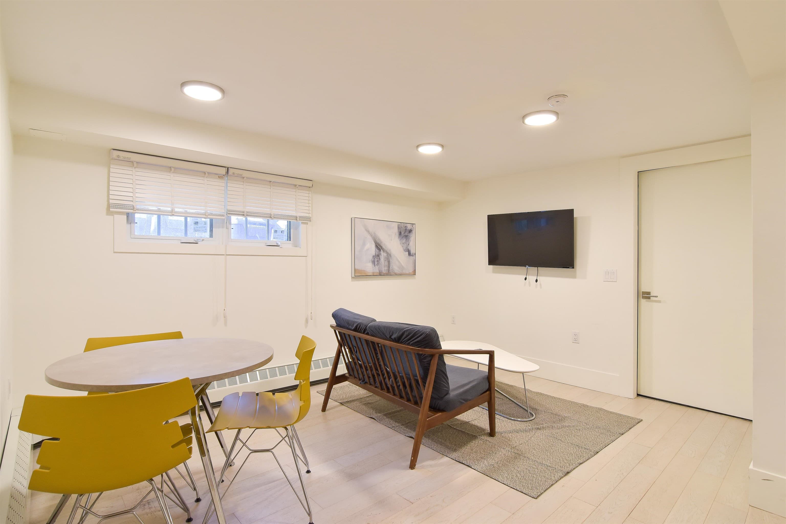 002 - 1425 Haro Street, Vancouver