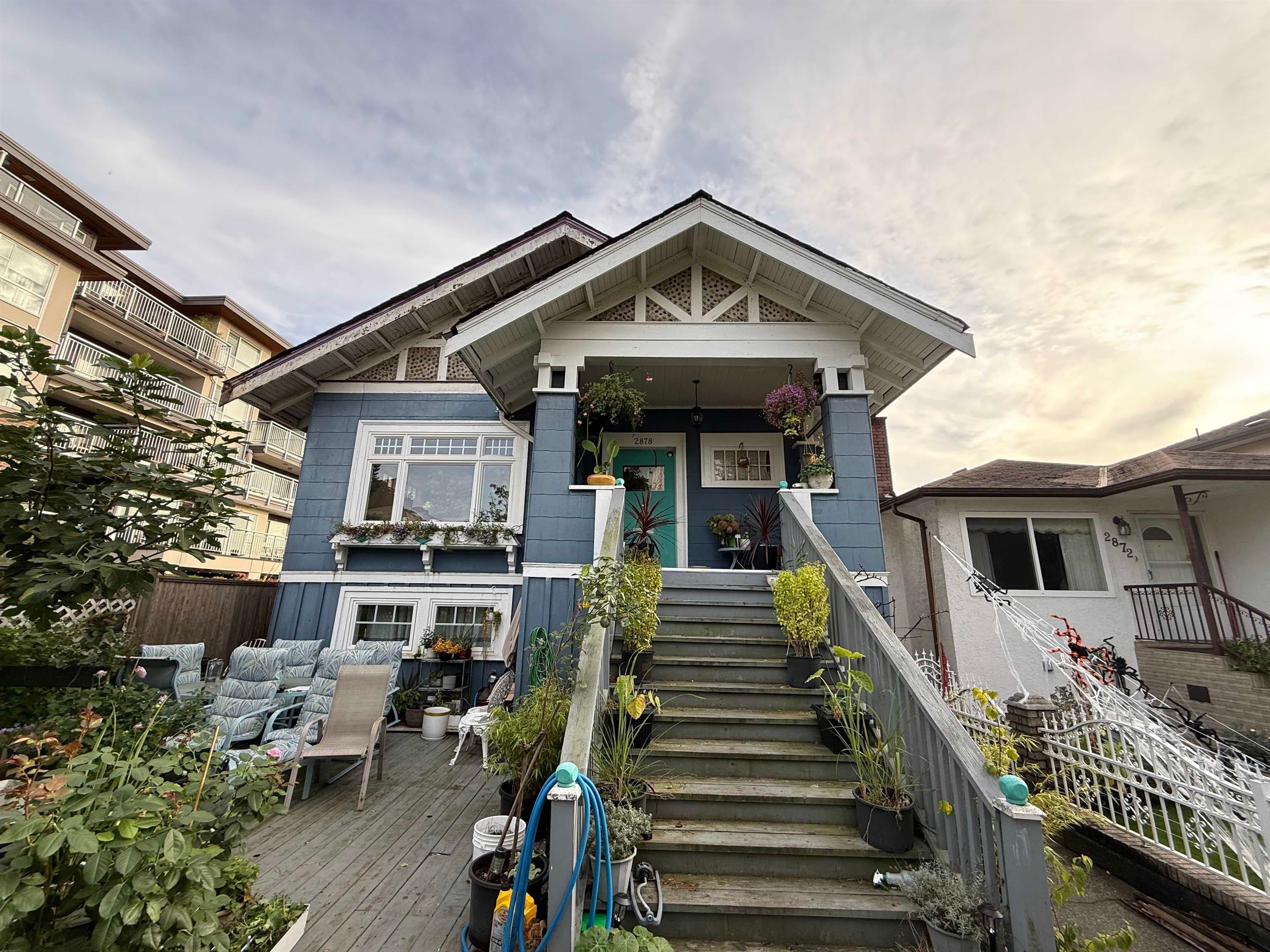 2878 E 2nd Avenue, Vancouver