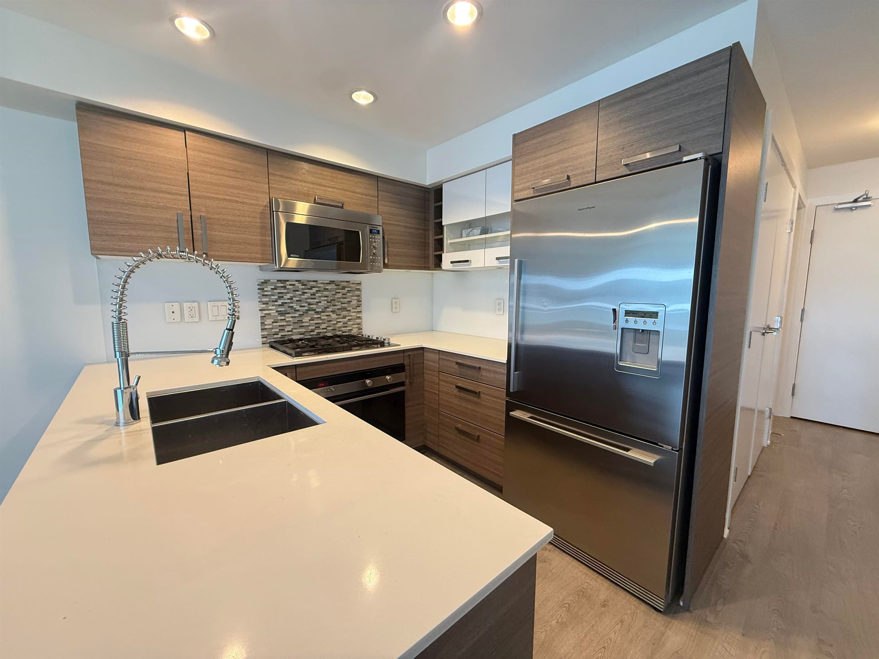 312 - 2858 W 4th Avenue, Vancouver