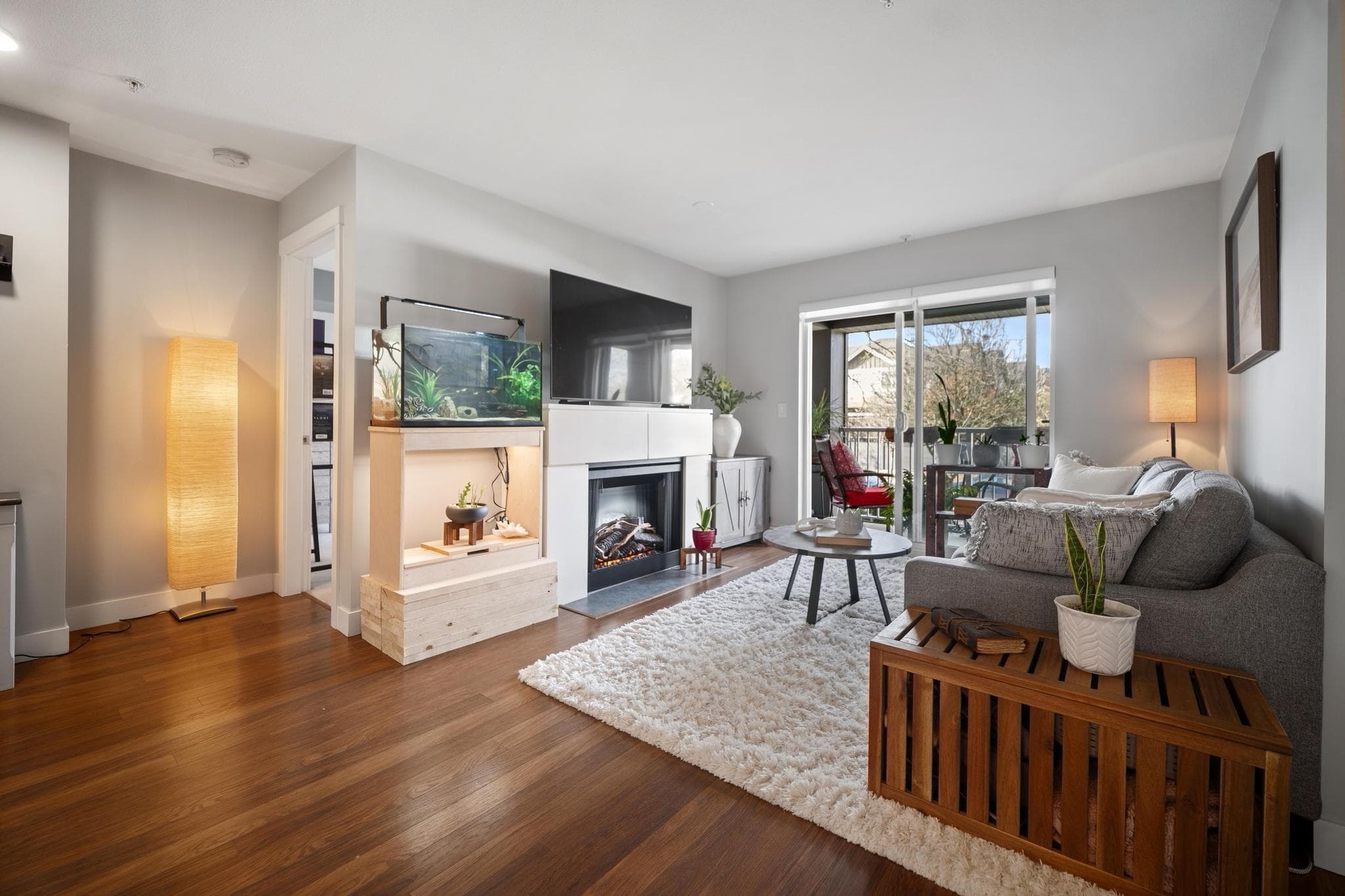 210 - 19320 65 Avenue, Surrey