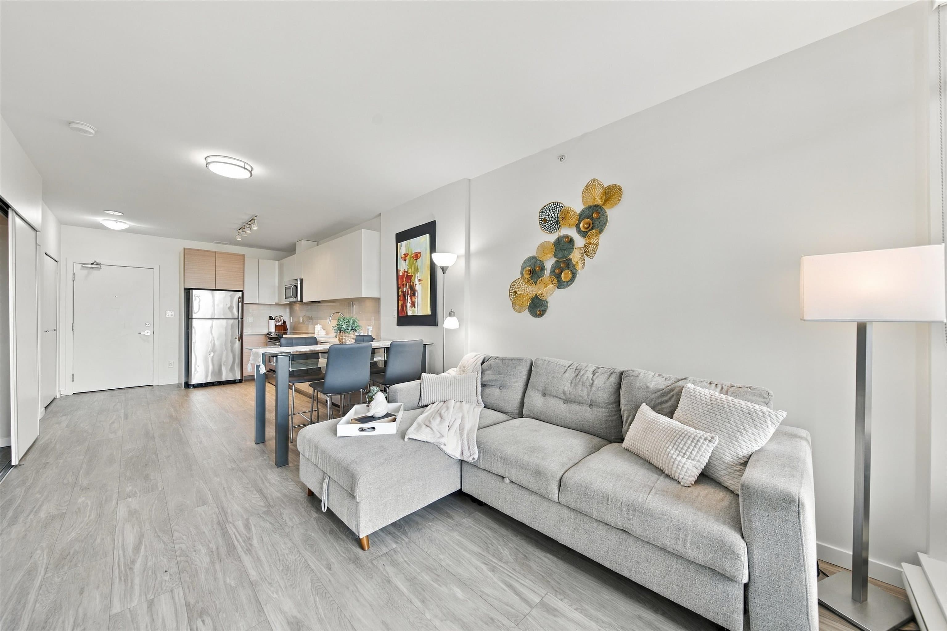 304 - 13303 Central Avenue, Surrey